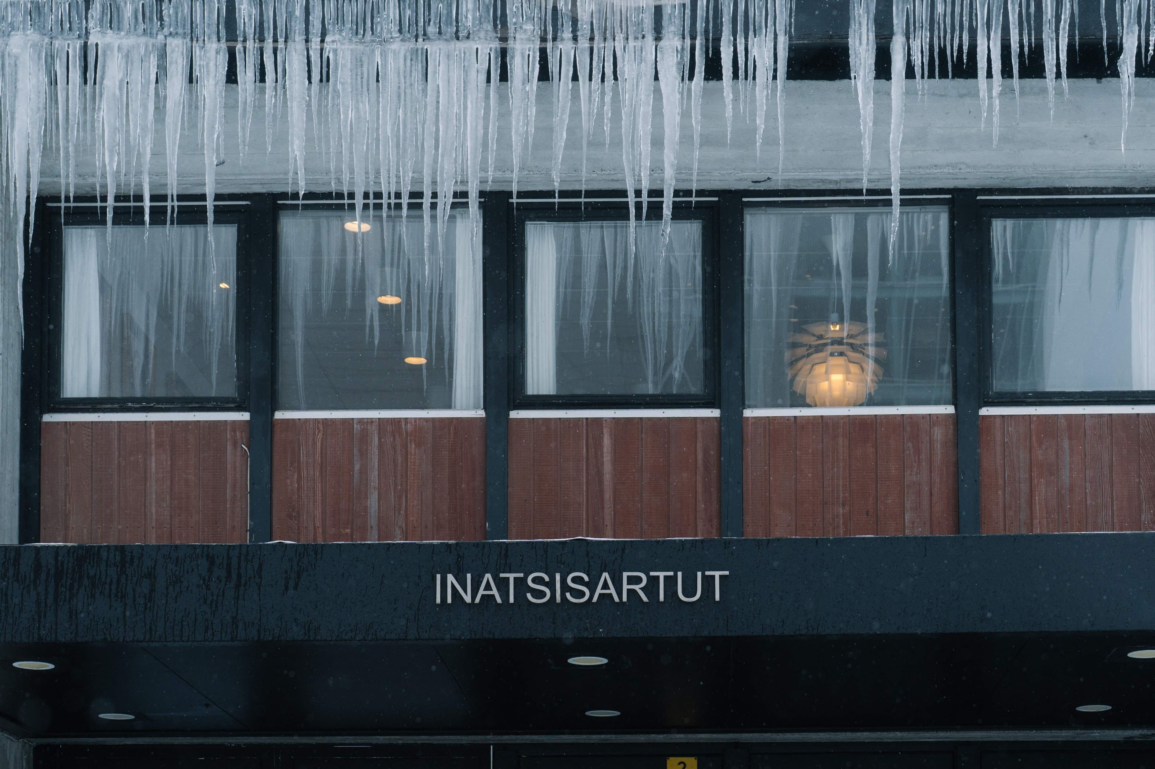 Det grønlandske parlament, Inatsisartut, har onsdag stemt for en opdatering af våbenloven. (Arkivfoto).
