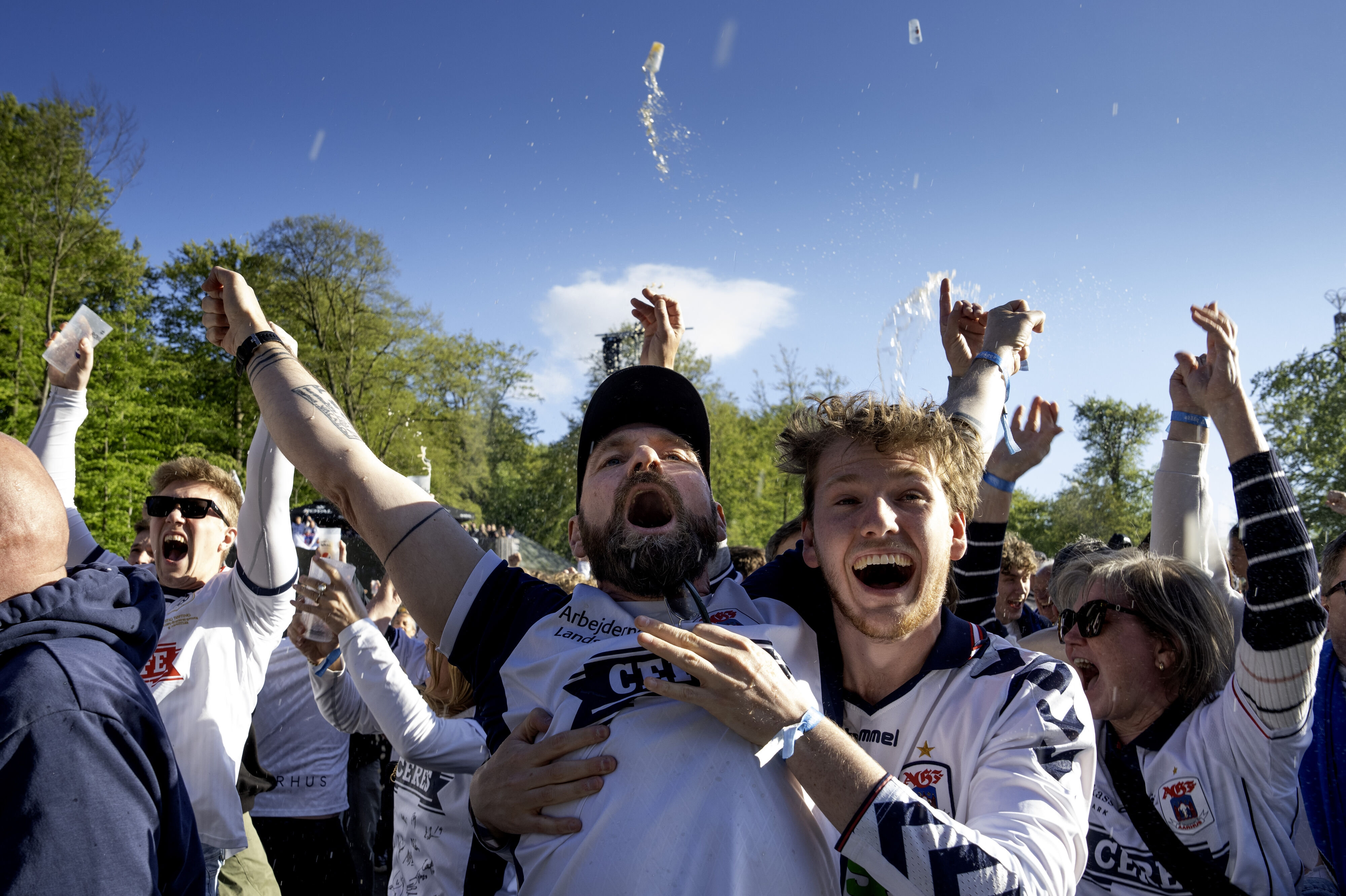 AGF-fans jubler i Tivoli Friheden i Aarhus, efter at AGF vandt mesterskabet for første gang i 40 år. (Arkivfoto).