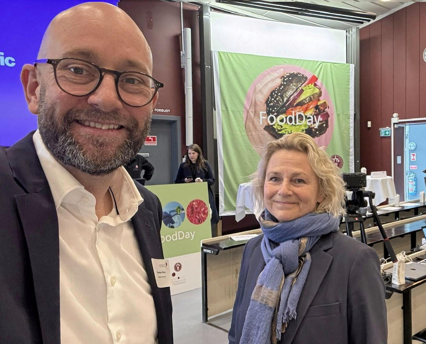 Rasmus Prehn, direktør i Økologisk Landsforening, og Britta Riis, direktør i Dyrenes Beskyttelse.