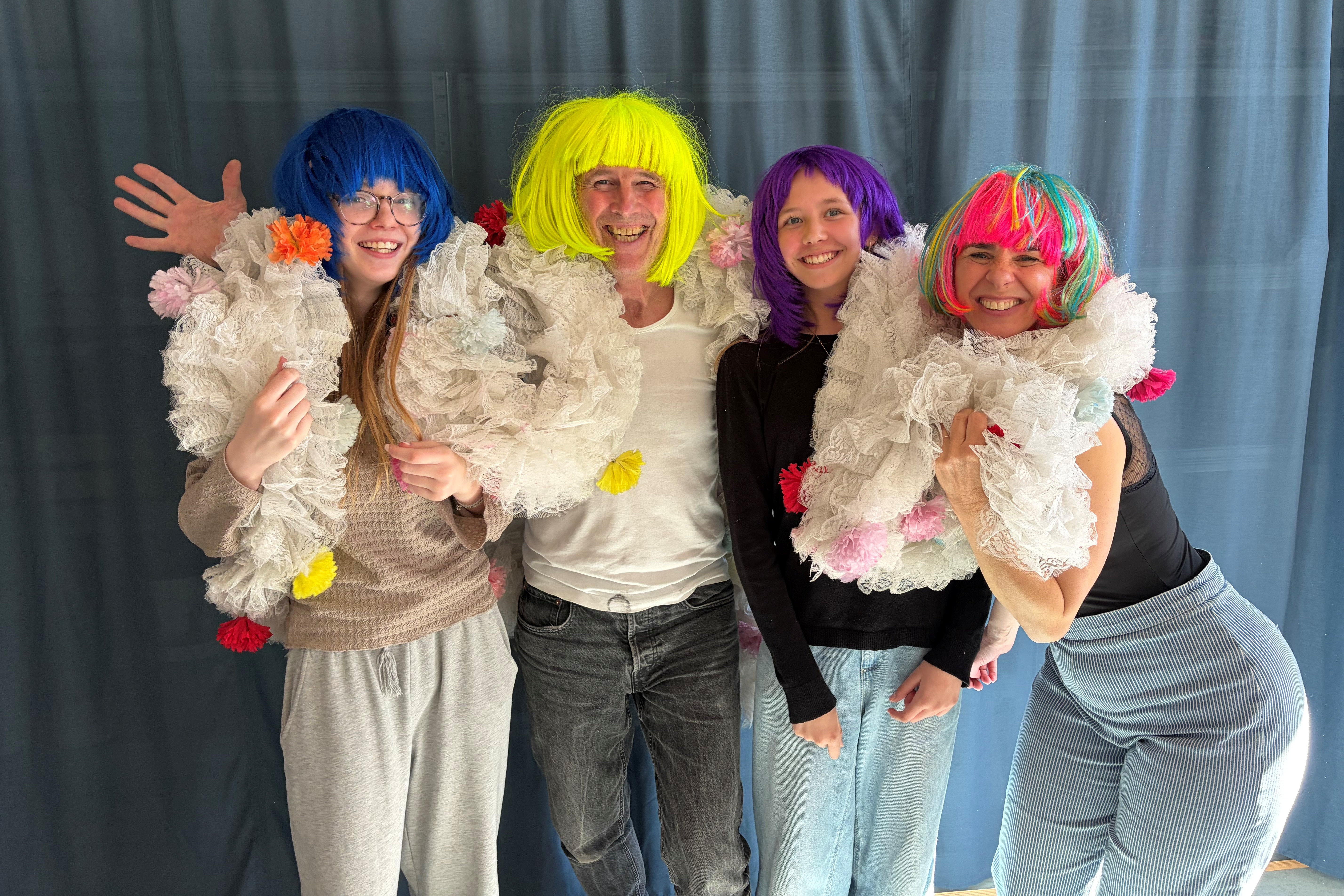Clara Olejasz og Dicte Dreyer Larsen skal sammen med de garvede skuespillere Niels-Peter Kløft og Susanne Bonde fra Dansk Rakkerpak stå for ’Silent Disco’ under Børnekulturfestivalen. At inddrage børnene selv som optrædende i højere grad er noget, der vil komme til at ske oftere under festivalen i fremtiden.