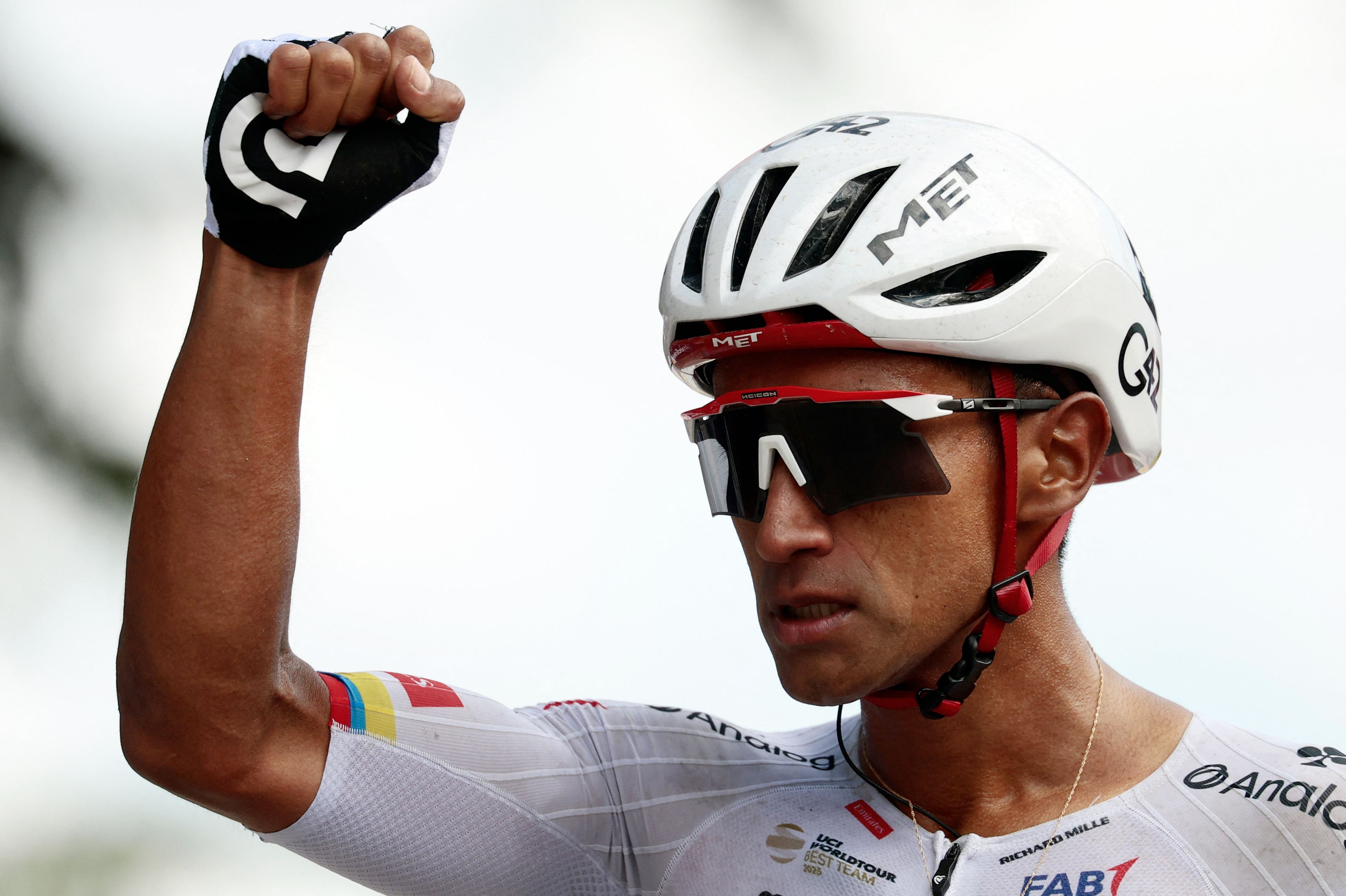Jhonatan Narváez kunne juble over sejren på 8. etape i Giroen.