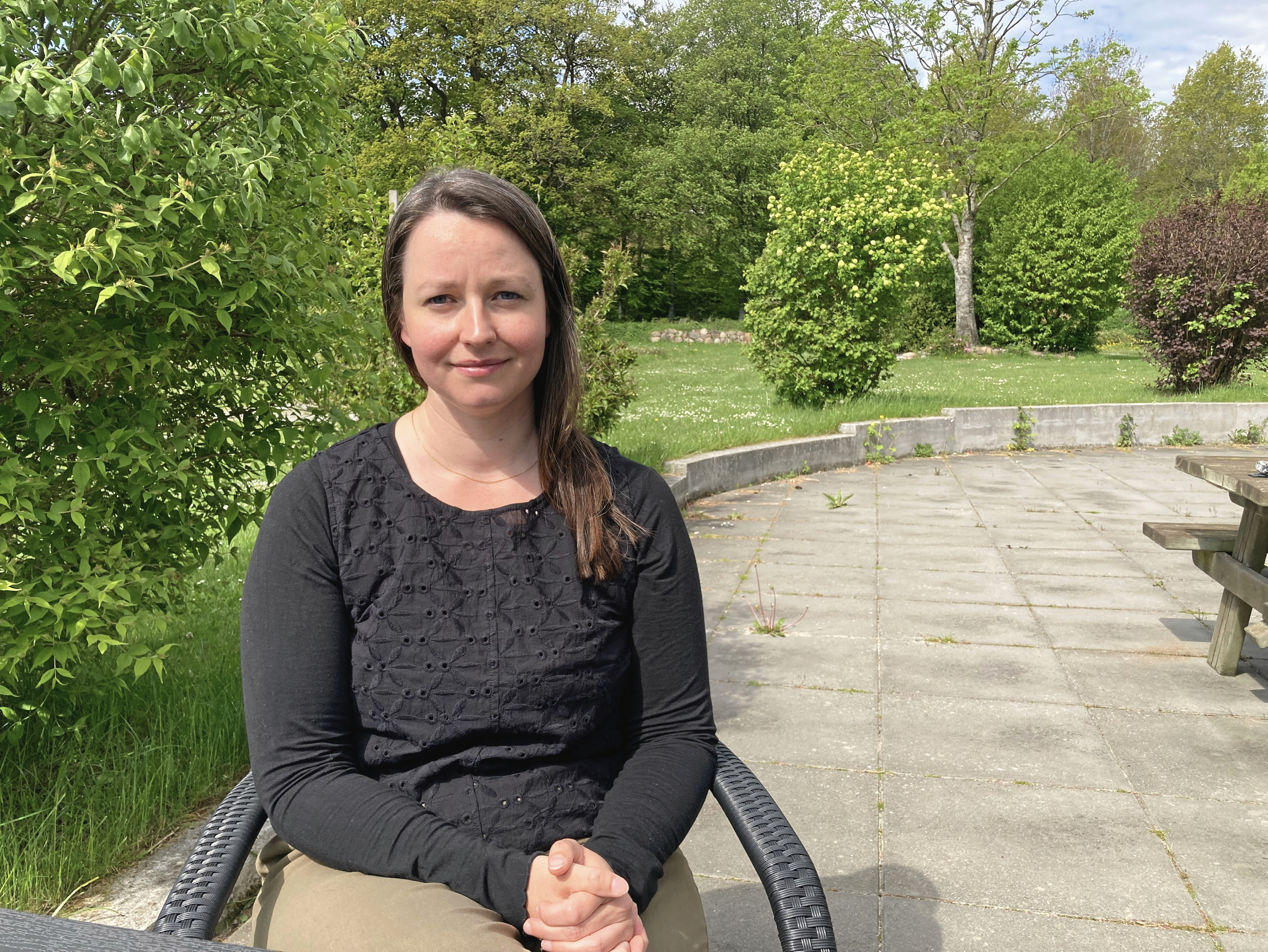 Signe Holm bor midt i det bruttoareal, der er udpeget til måske at huse potentielt et af Danmarks største datacenteranlæg.