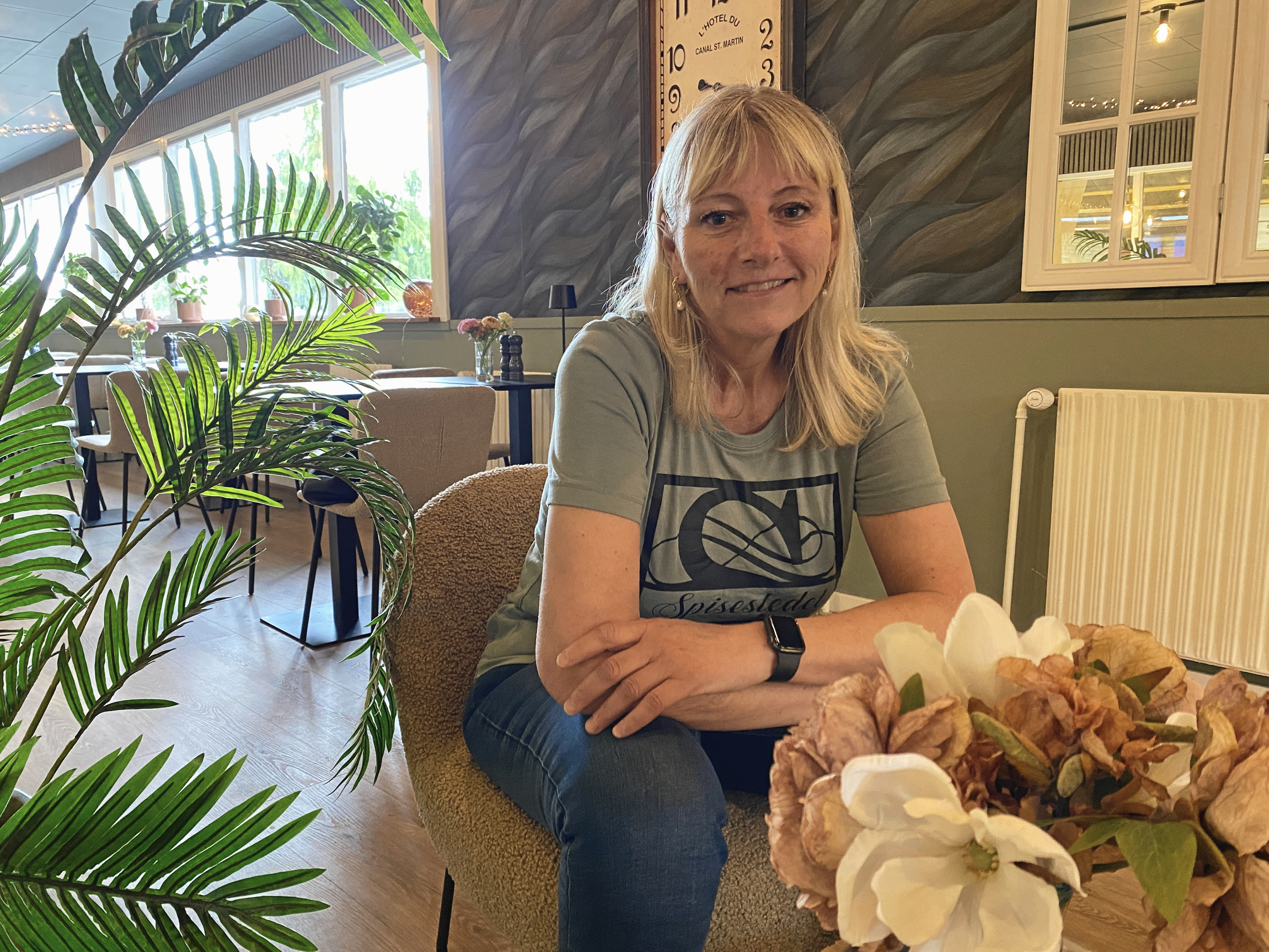 Tanja Zacho udvider nu Spisestedet i Faxe med en café i byen.