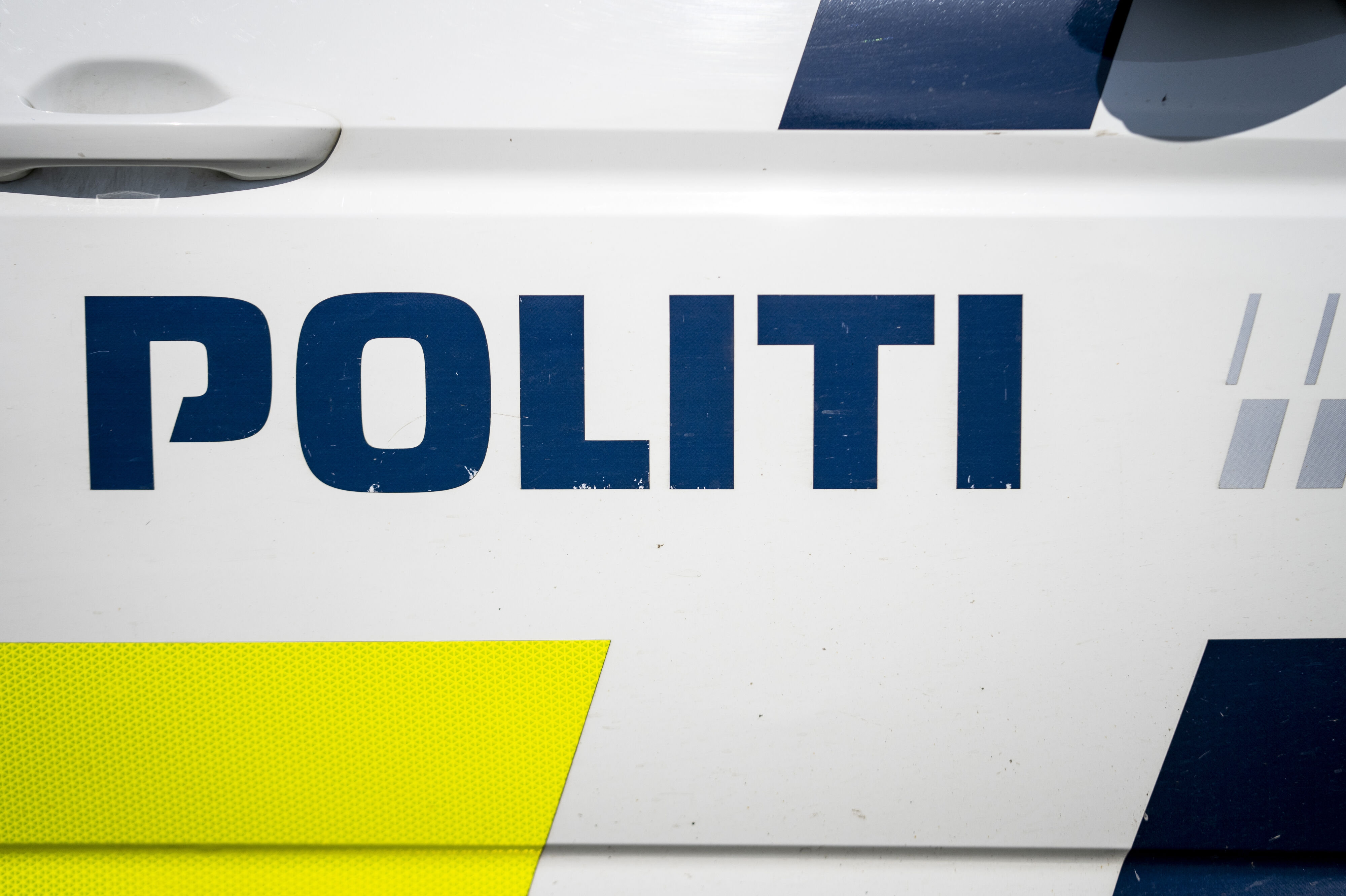 Politiet anholdt fredag en 21-årig mand, efter at man natten til fredag fik en anmeldelse om et overfald mod en 19-årig mand i Nykøbing Sjælland. Lørdag er den 21-årige blevet varetægtsfængslet. (Arkivfoto).