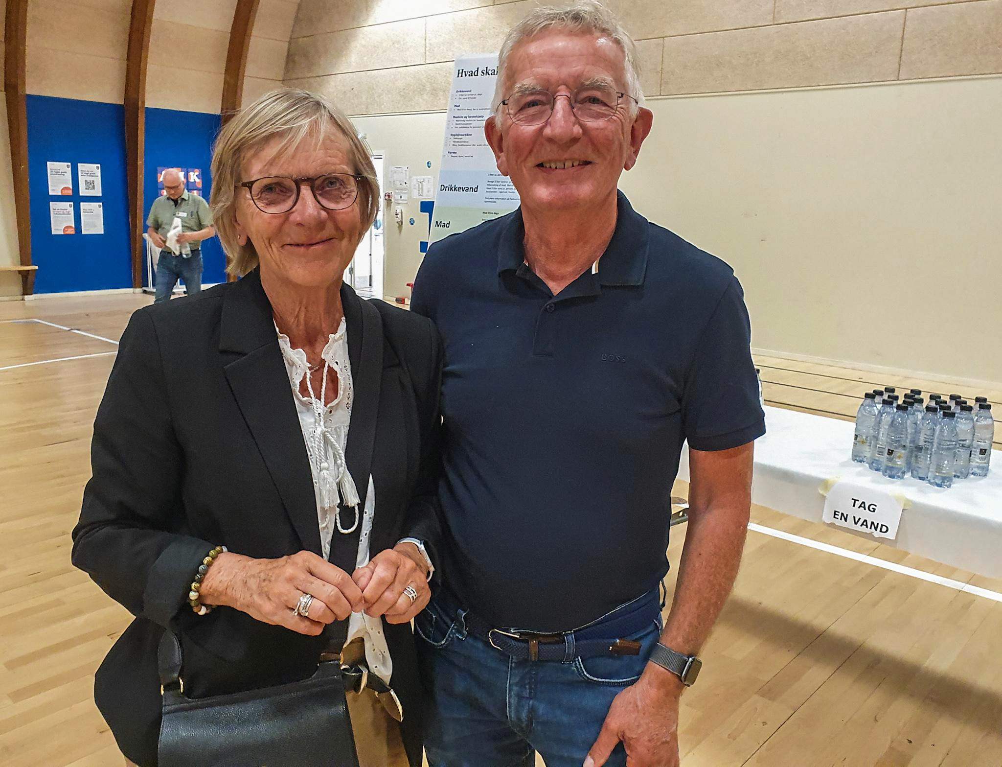 Anna-Marie Axlev og Jan Axlev var blandt de hundredvis af deltagere til borgermødet om beredskab. Jan Axlev ved noget om emnet, da han er tidligere chef for Københavns Brandvæsen.