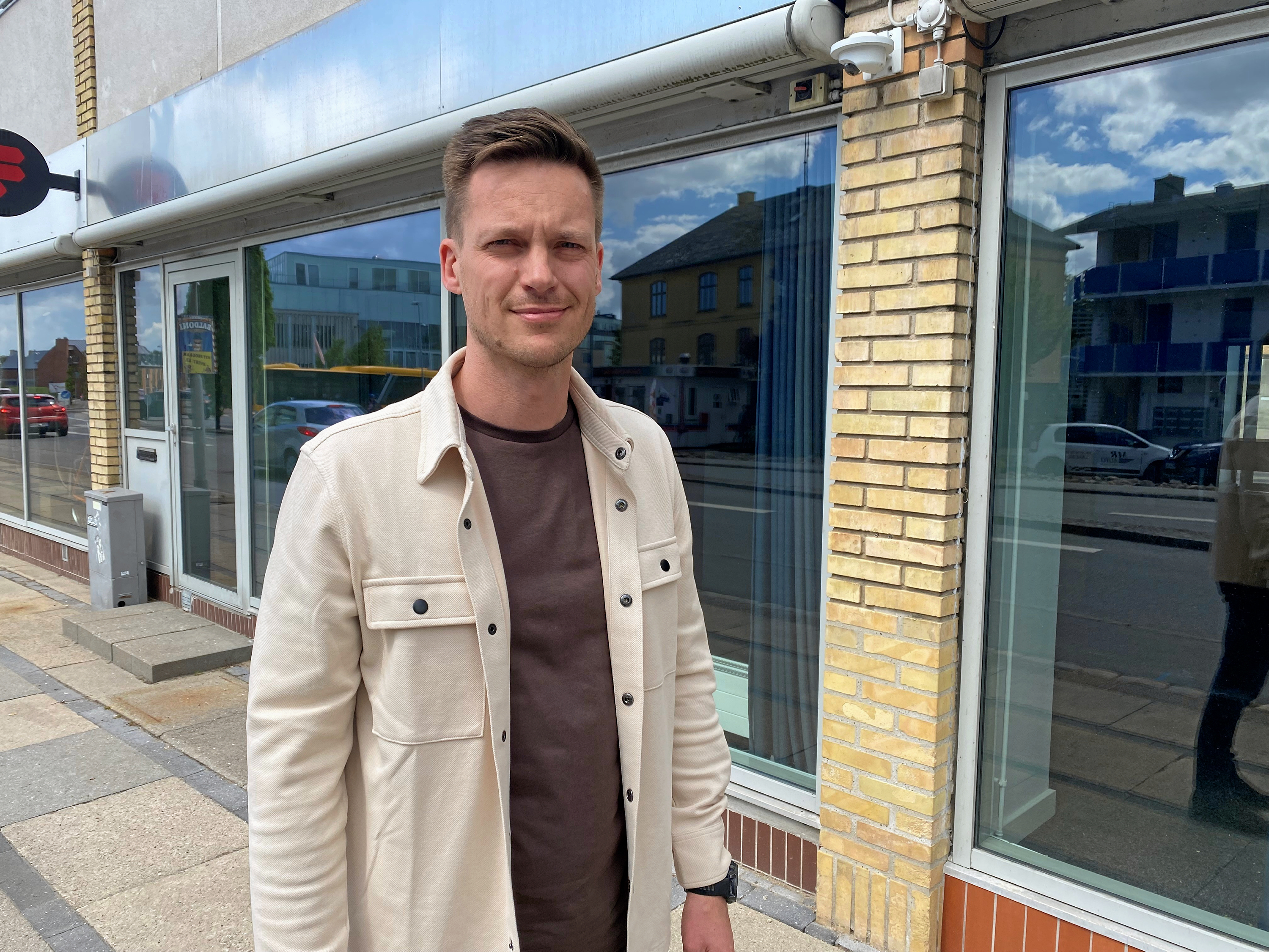 Stor ros til byrådet for at tænke visionært og anerkende behovet for at arbejde strategisk med vores bymidter, siger Joakim Rasmussen.