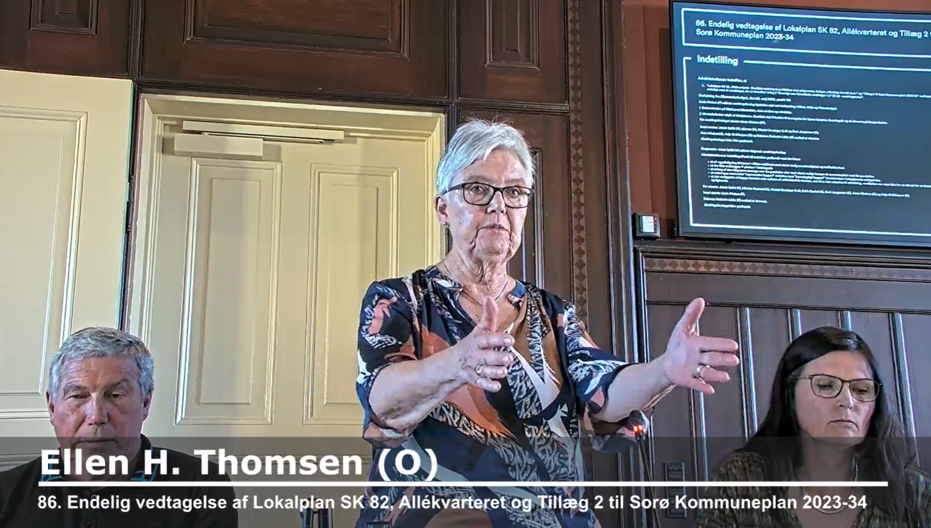 - Plejeboligerne er 34 kvadratmeter, der skal deles i soveværelse og stue, sagde Ellen H. Thomsen (DF) før vedtagelsen af lokalplanen for Allekvarteret.