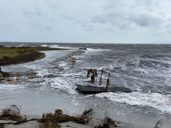 Sådan her så det ud ved Køge Bugt under stormfloden i oktober 2023.