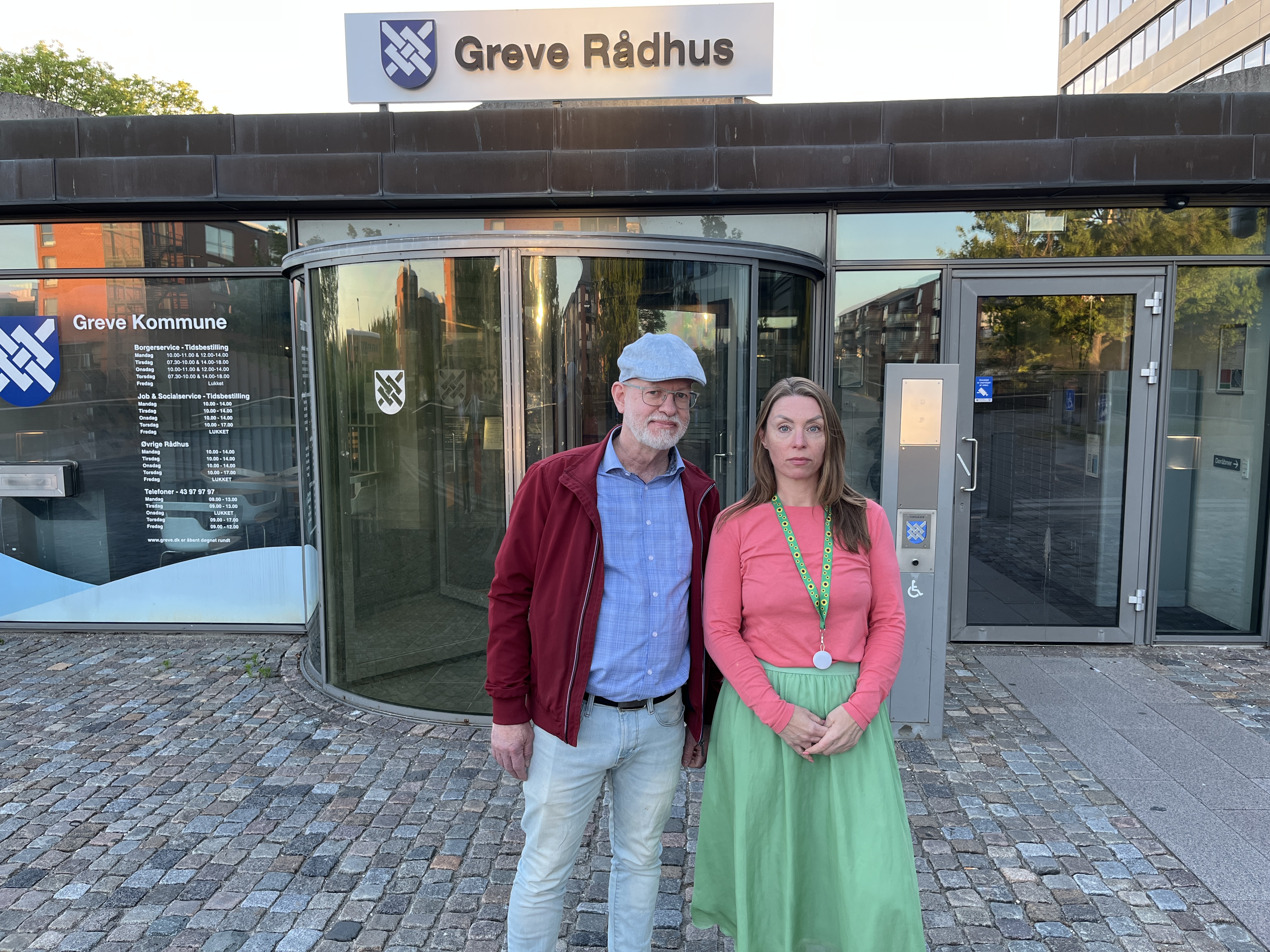 Rune Gamby og Sascha Gdowski fra DH Greve er bekymret over beslutningen om at skære det faste personale fra.