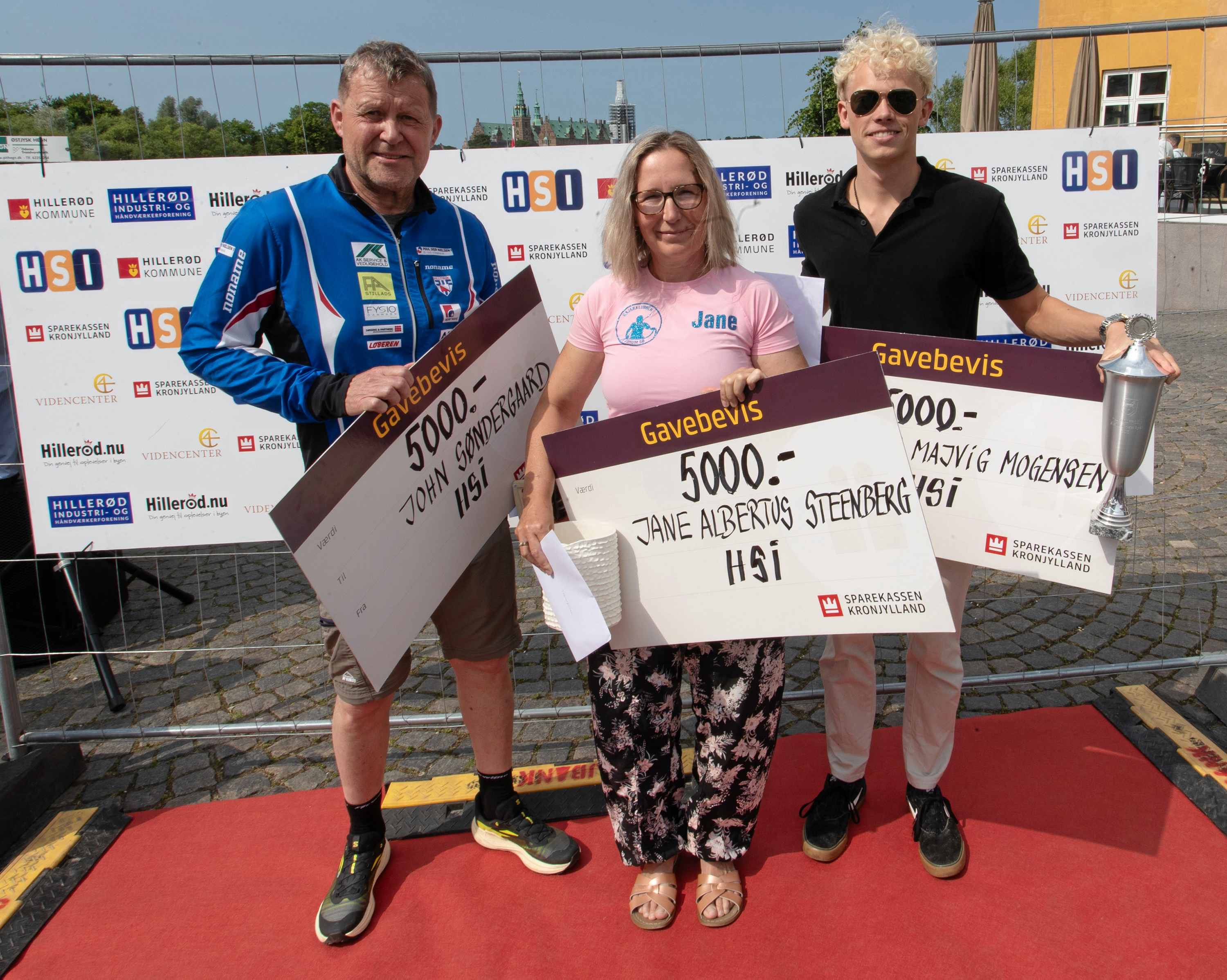 Sidste års modtagere, (fra venstre) John Søndergaard, FIF Hillerød Orientering, Jane Albertus Steenberg, Kajakklubben Esrum Sø, og Thor Majvig Mogensen, Hillerød Svømmeklub.