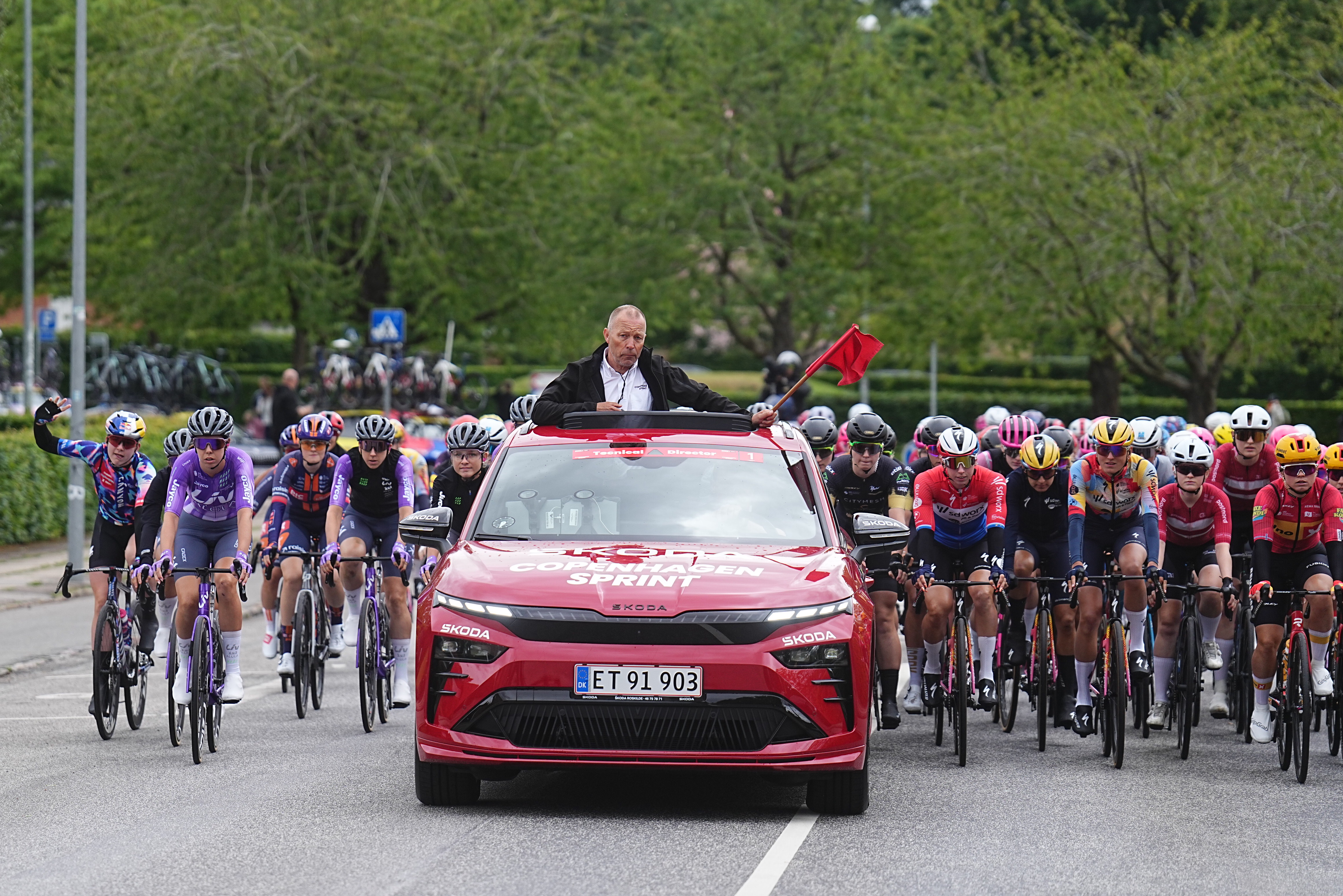 Fot andet år i træk er kvindernes felt til Copenhagen Sprint sendt afsted fra Roskilde. Søndag er det herrernes tur.