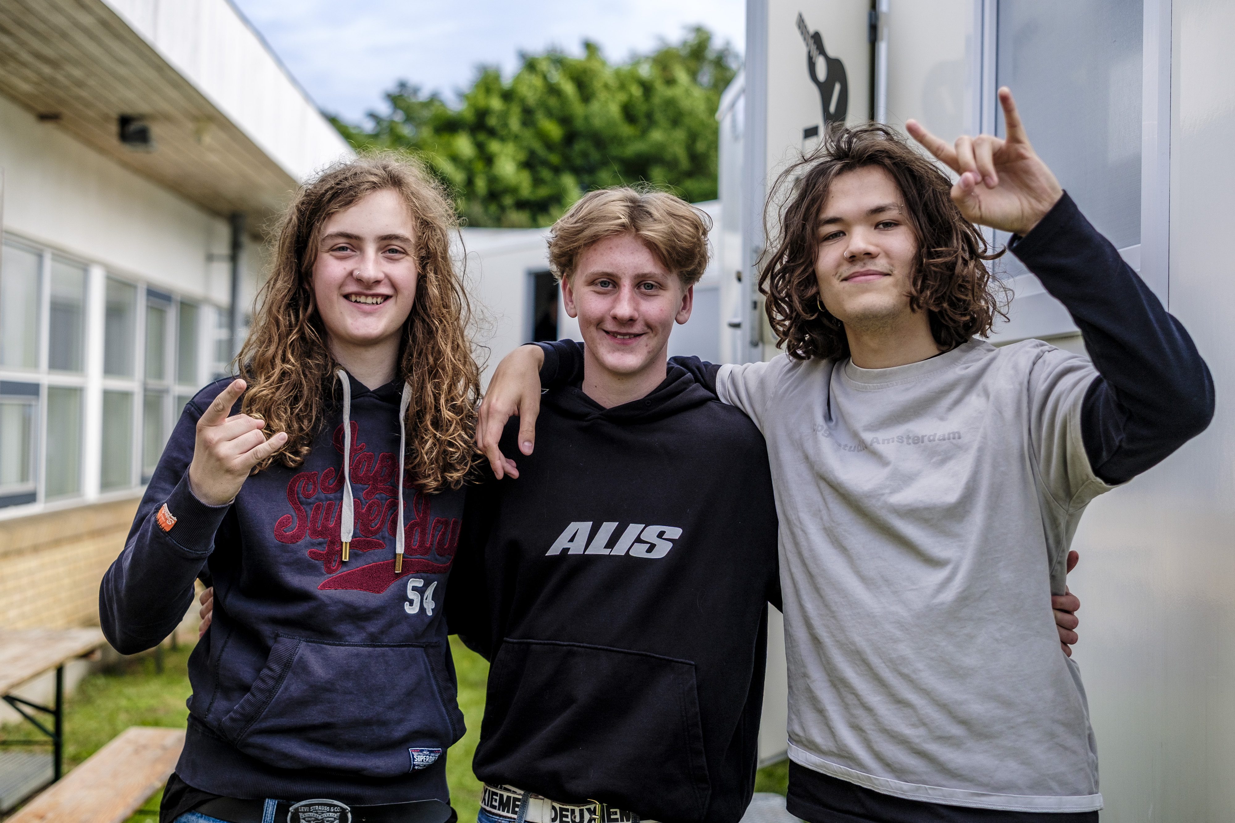 Ashes of Billy består af 17-årige Johan Borgaa, 17-årige Anton Stampe og 18-årige Daniel Hermann.