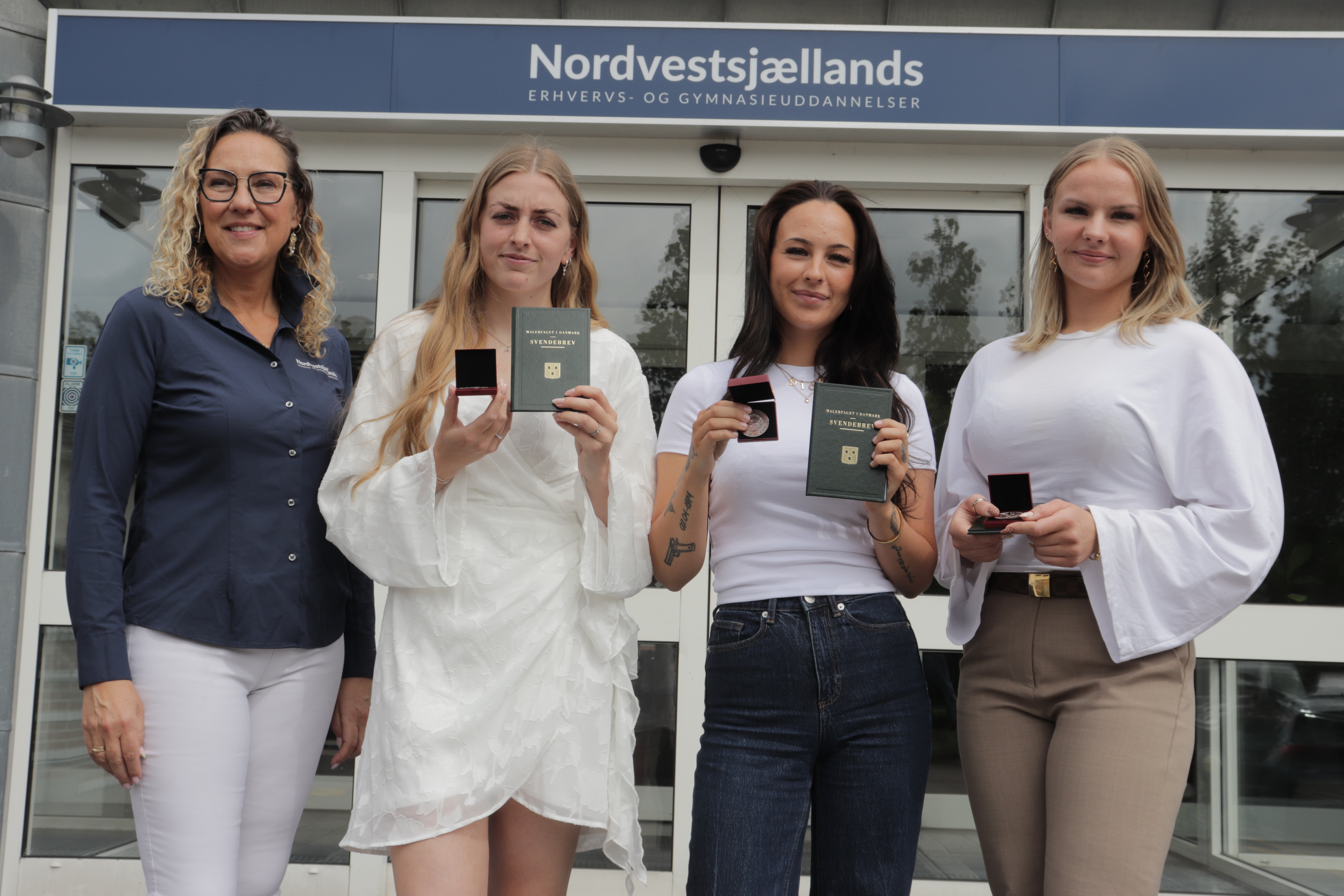 Der blev uddelt svendebreve til de dygtige smede og bygningsmalere i Holbæk.