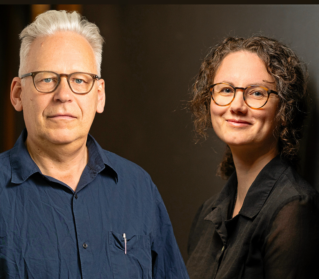 Oversætterne og litteraterne Jørgen Monrad og Judyta Preis mødes til en samtale om myter i litteratur og musik på Næstved Bibliotek fredag 26. juni.