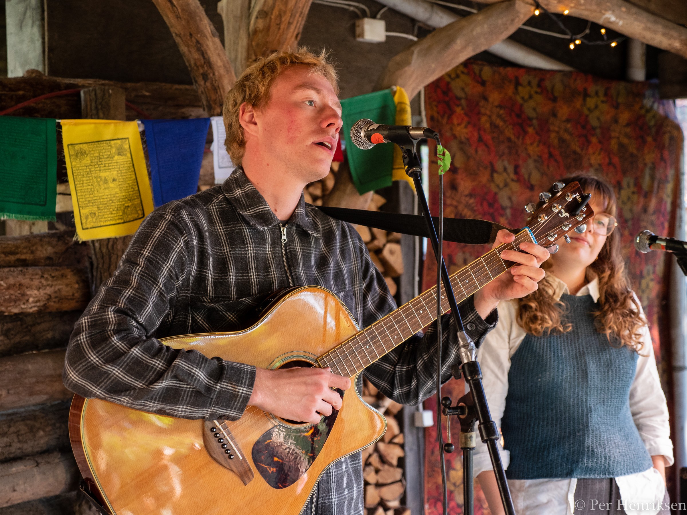 Jacob Lauritsen har i årenes løb kastet sig ud i mange forskellige musikalske genrer, blandt andet syrerock og technosalmer