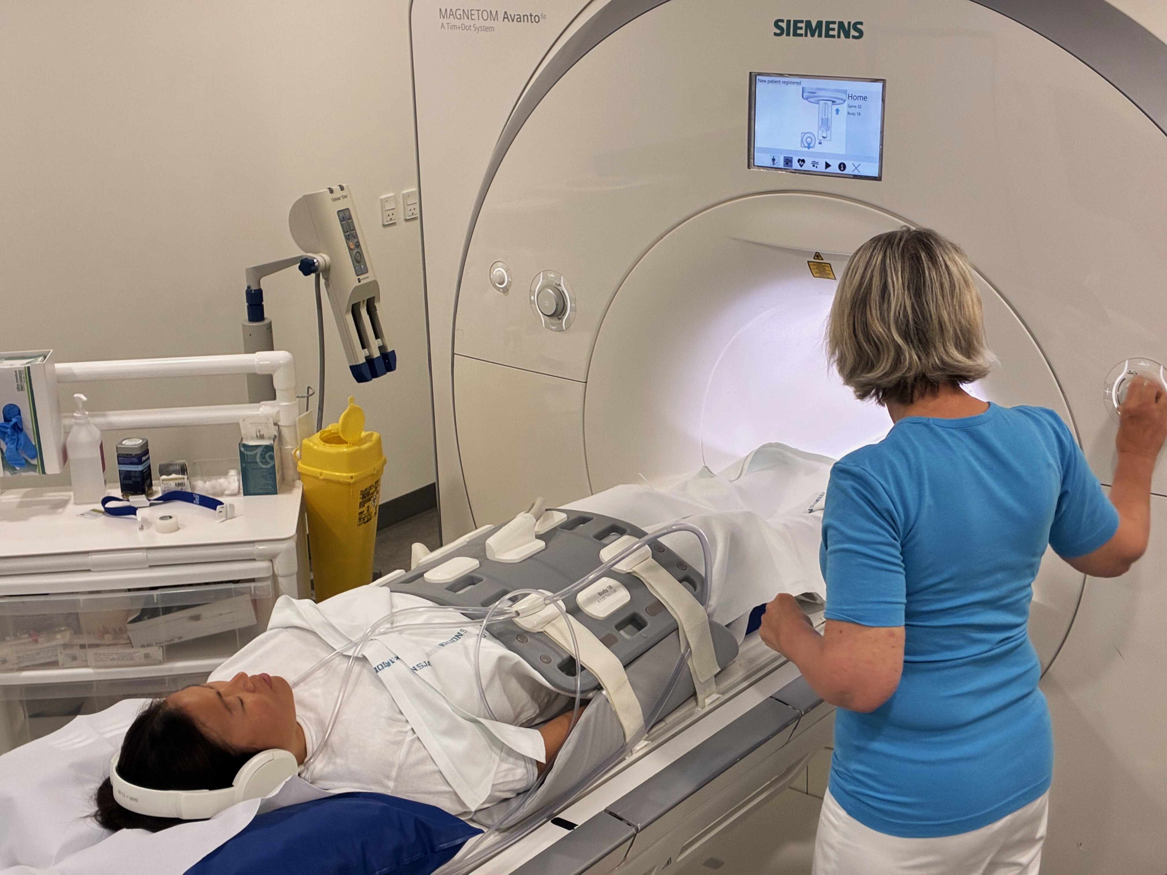 Christine Pedersen er tidligere brystkrætpatient og er patient nummer 100, der er blevt fjernscannet på Sjællands Universitetshospital i Roskilde via fjernscanning.