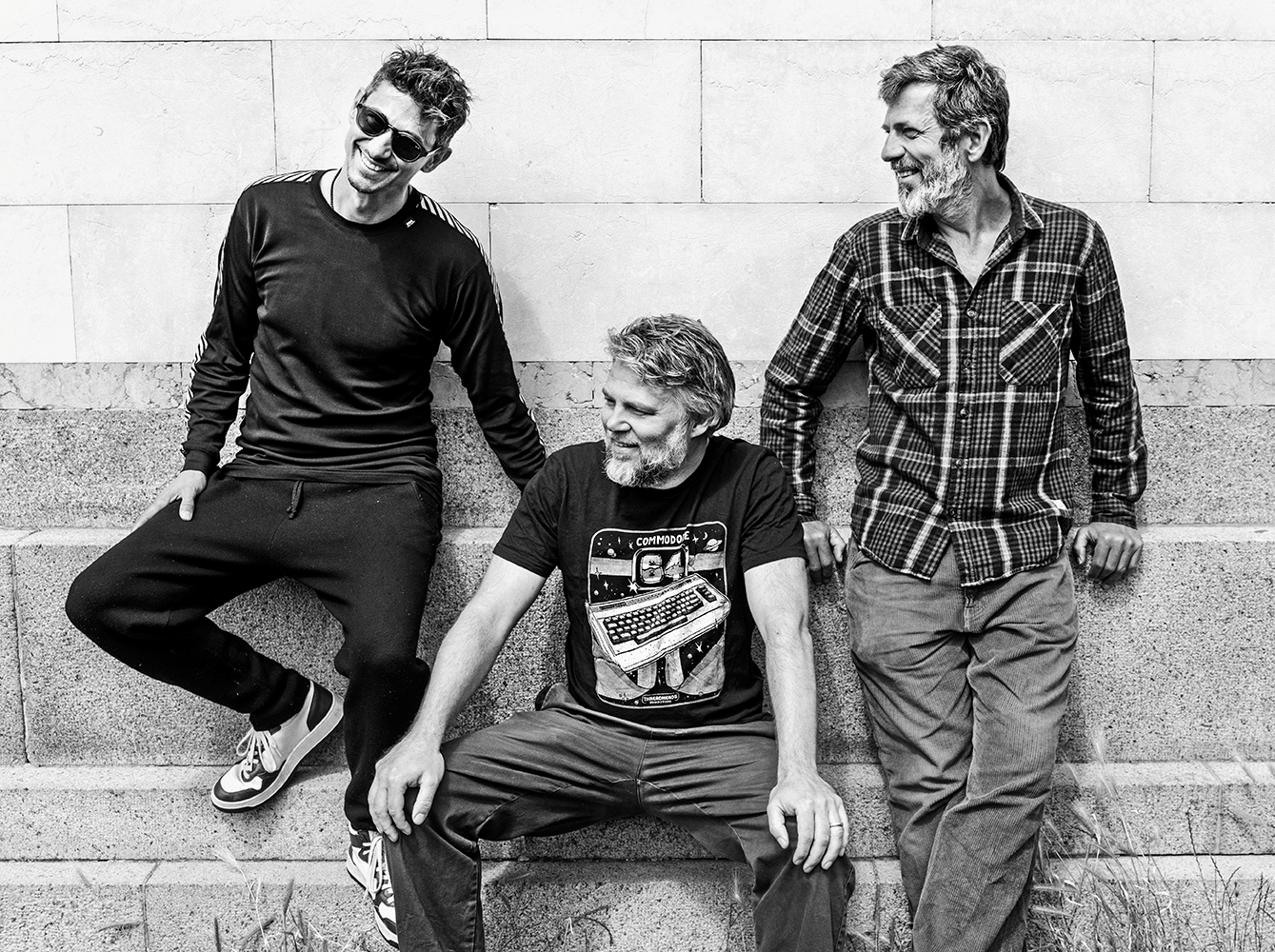 Ibrahim Electric har i over to årtier leveret deres karakteristiske miks af genrer til publikum i hele verden.