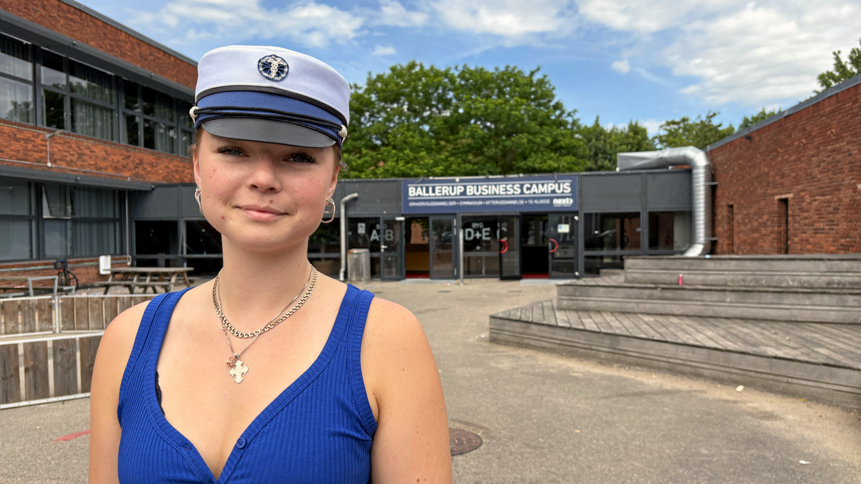 Laura fra Smørum er blandt de første studenter i landet på Forsvarslinjen på Ballerup Business Campus.