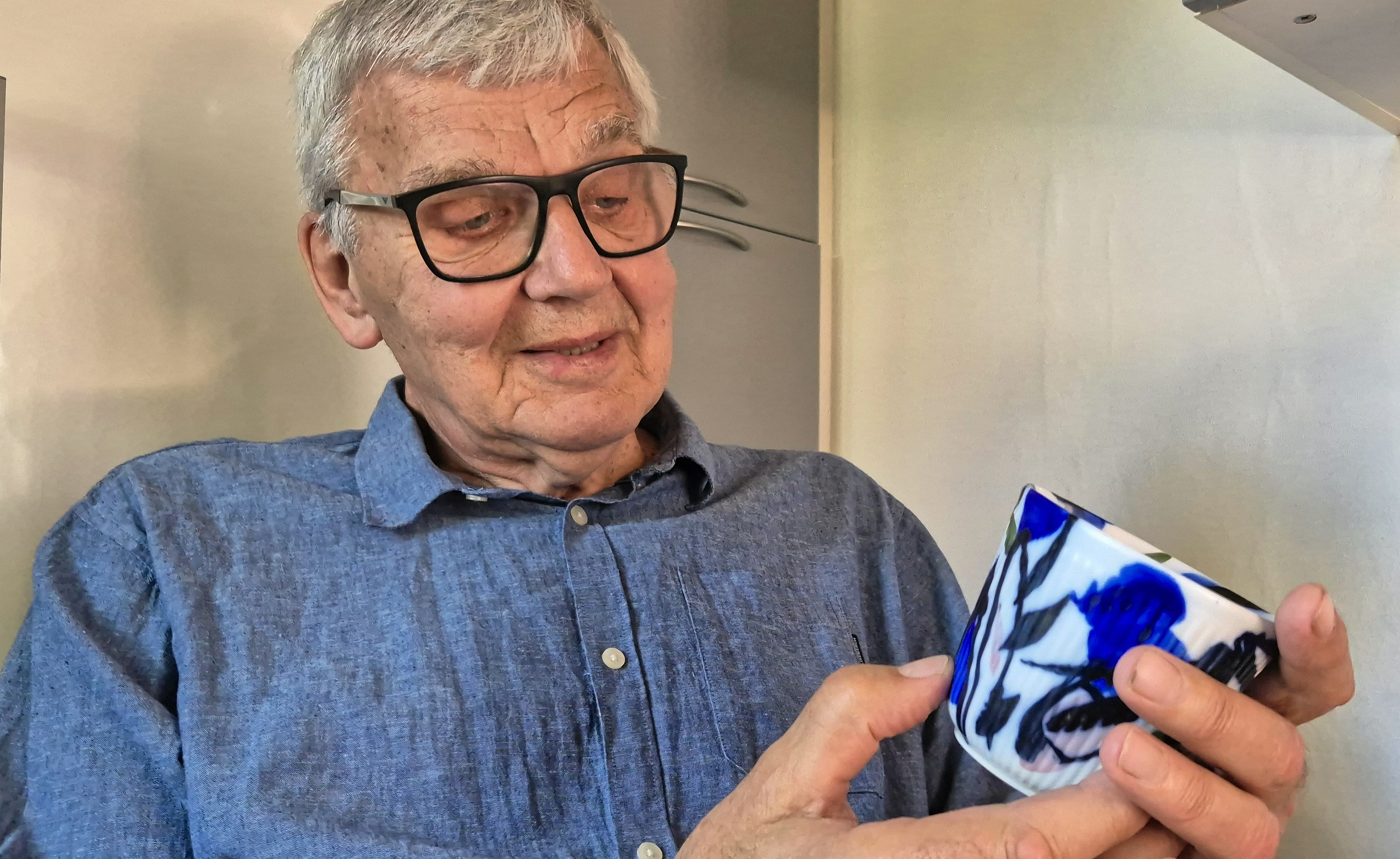 Gennem et langt arbejdsliv med kongeligt keramik i hænderne har Ivan Weiss altid kunnet finde nye udfordringer.