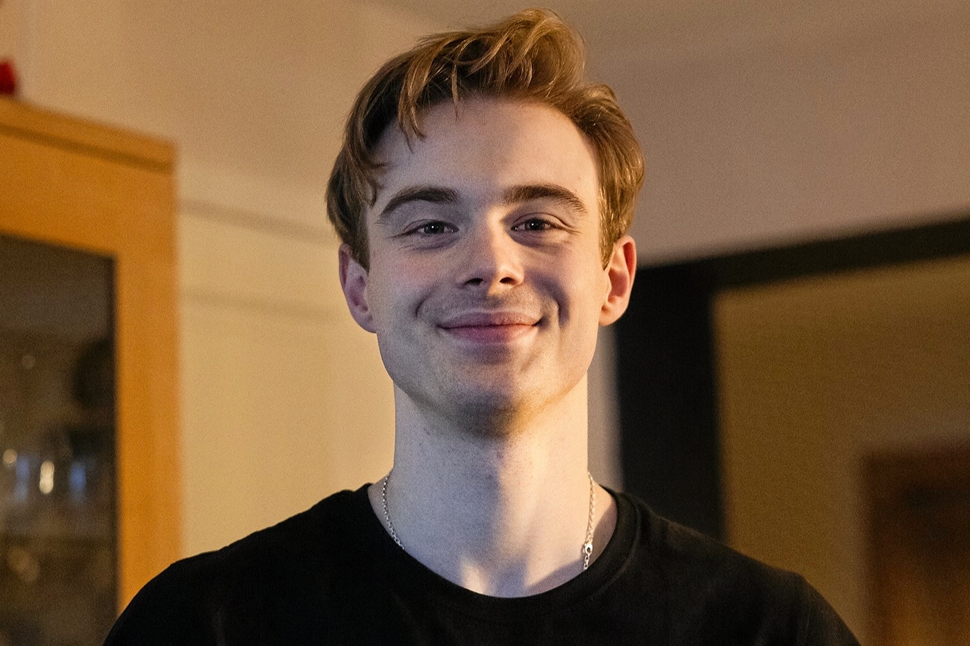 24-årige Frederik Pedersen er allerede i gang med forberedelserne til Halloween. - Frederik Pedersen 24-årige Frederik Pedersen er allerede i gang med forberedelserne til Halloween.