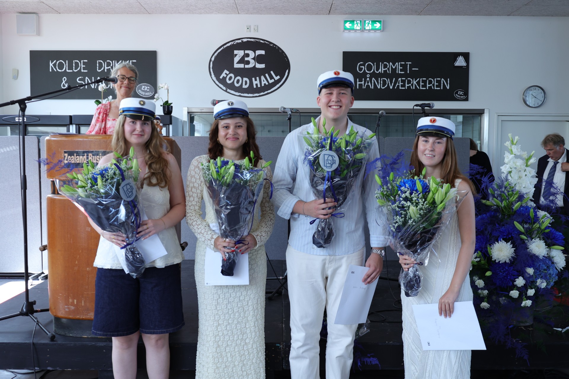 Mads Pebring Larsen, Frederikke Stenfors Sønderup, Kirstine Nafua Fofana Petersen og Agnes Kirstine Larsen modtog et legat på hver 10.000 kroner.