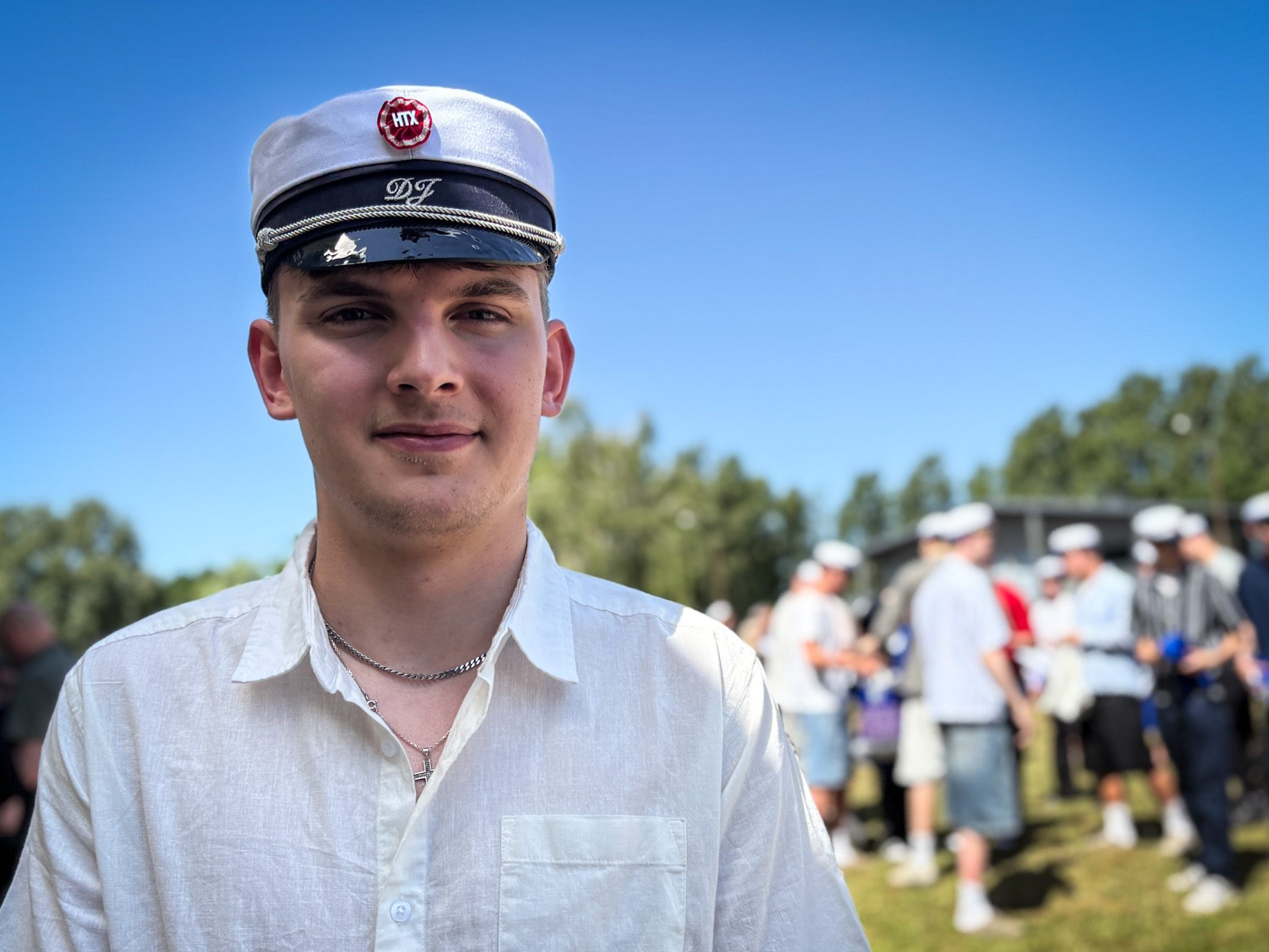 Bastian Thorbjørn Nielsen stod bag et af dimissionens mere utraditionelle indslag, da han og en klassekammerat indtog scenen ved afslutningen på årets dimission på ZBC i Slagelse.