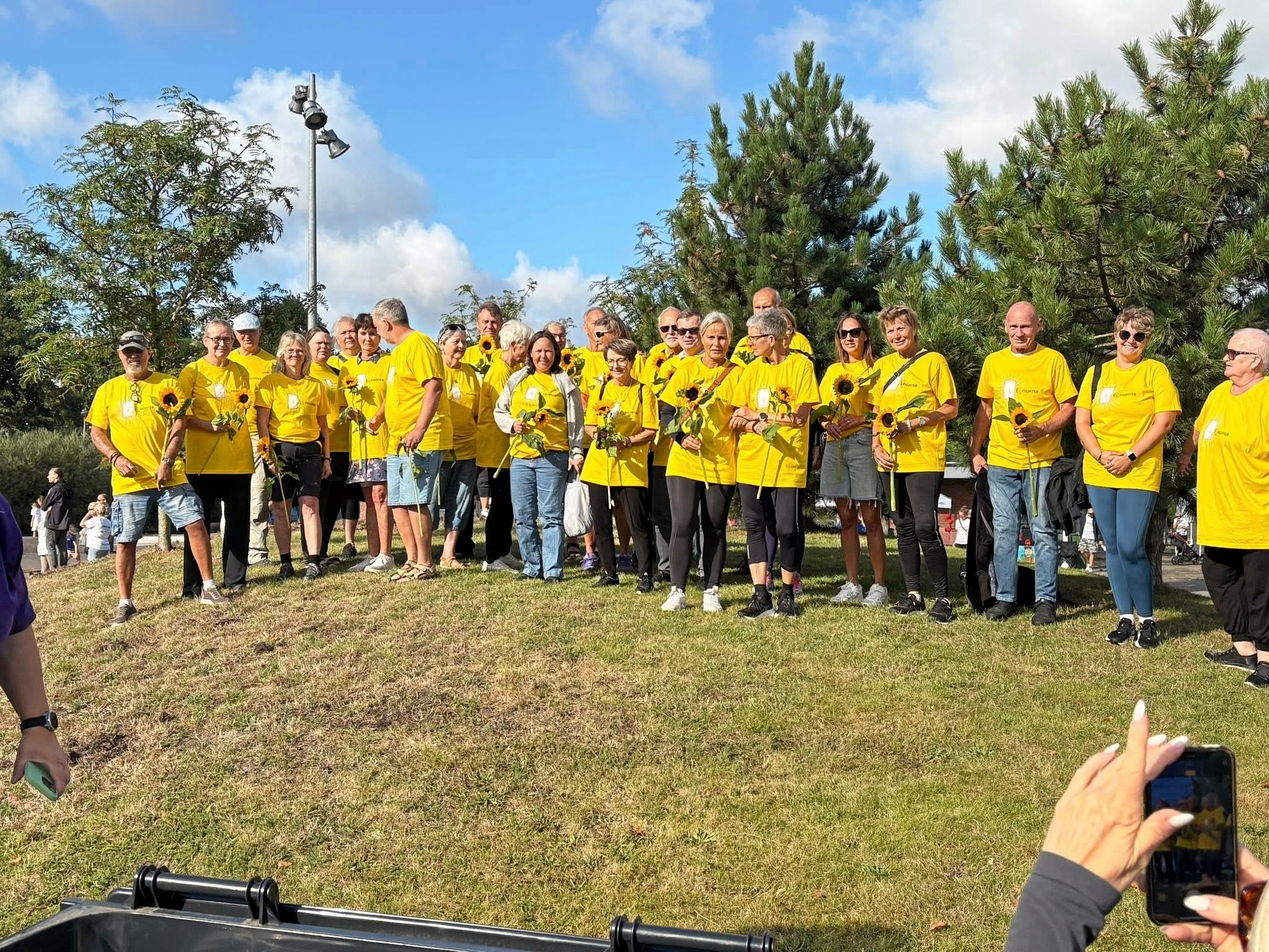 De gule trøjer er et fast kendetegn ved arrangementet. Billedet er fra sidste års arrangement i Høje-Taastrup. - Privat De gule trøjer er et fast kendetegn ved arrangementet. Billedet er fra sidste års arrangement i Høje-Taastrup.