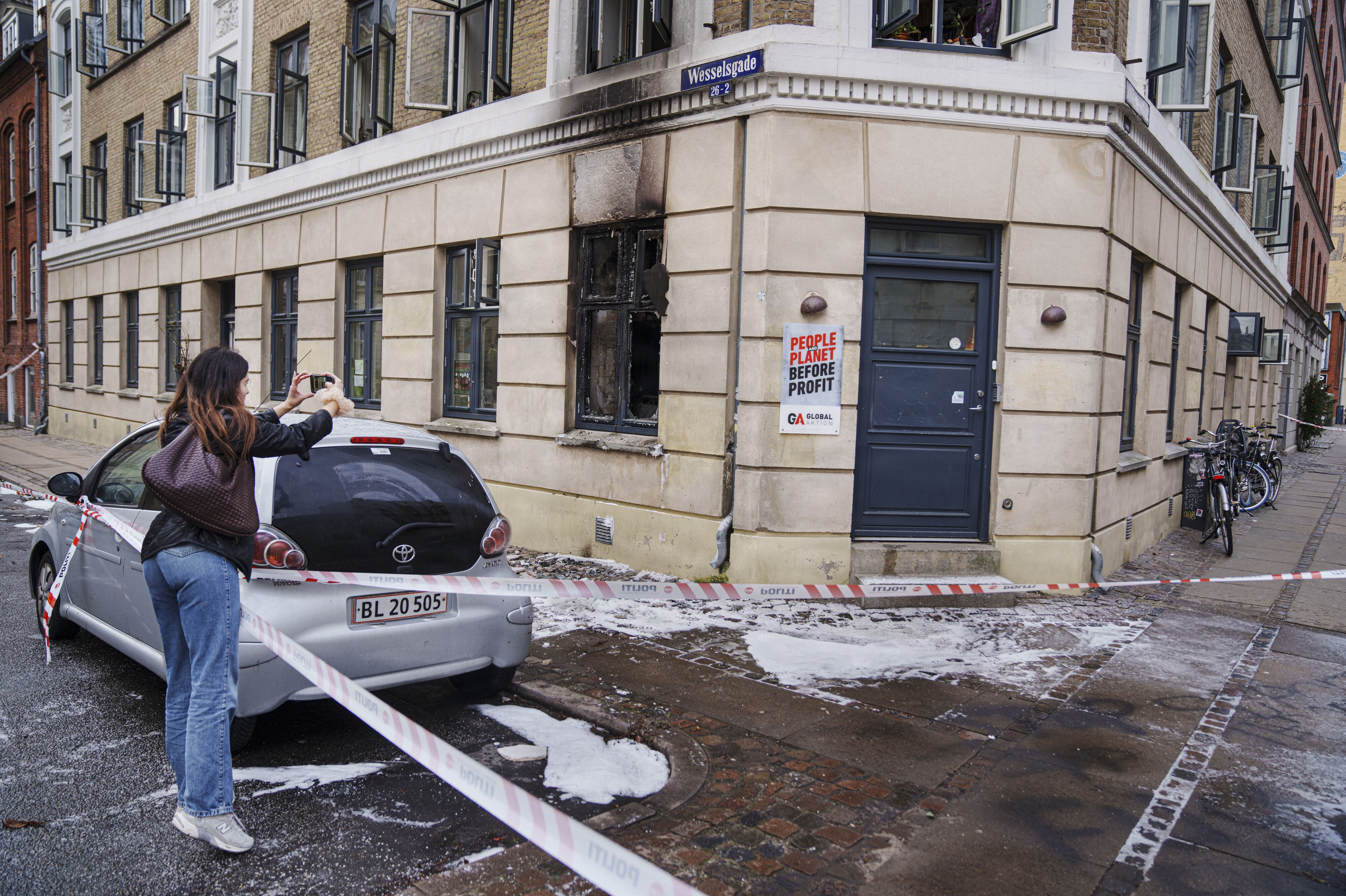 Ngo'en Global Aktions lokaler på Nørrebro i København blev i januar 2025 udsat for en påsat brand. Tirsdag er to mænd blevet straffet med mindst otte års fængsel. (Arkivfoto).