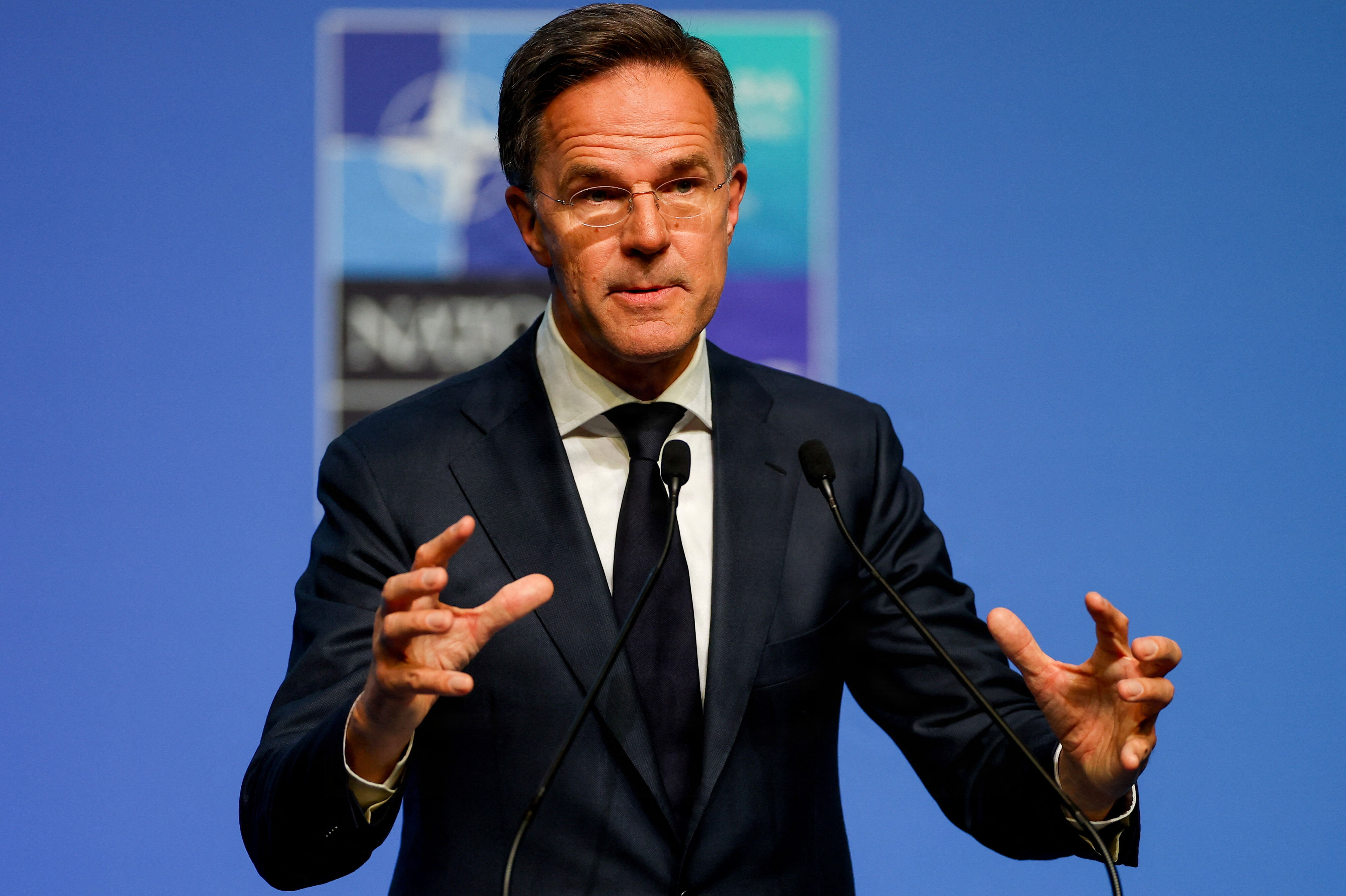 Natos generalsekretær, Mark Rutte, holder pressemøde efter topmøde med 32 regeringschefer i Ankara.