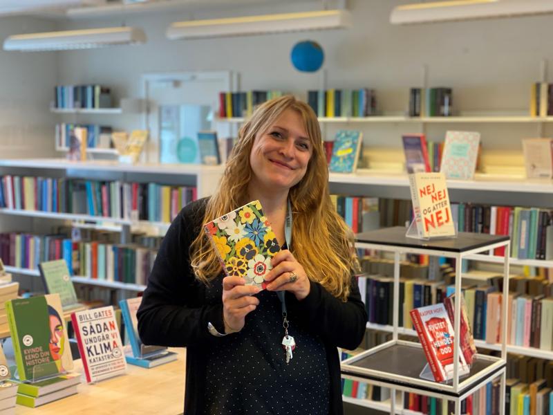 Læseklubben har fået navnet 'The Bestseller Book Club' og henvender sig til alle, der har lyst til at læse og diskutere gode fortællinger i et afslappet og uformelt fællesskab.