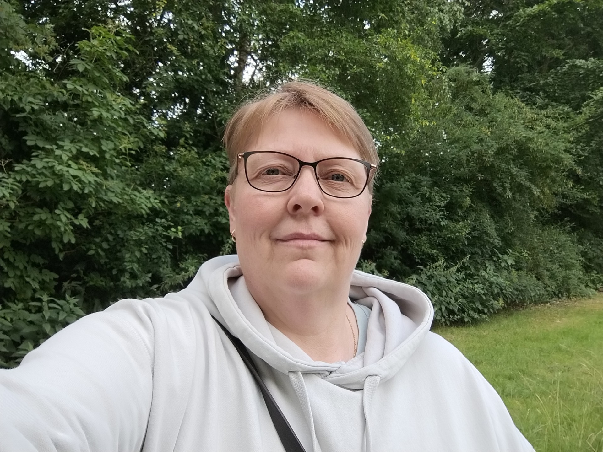 Mie Slangerup har klaget over kommunens afslag på skolebuskort til sin søn, fordi hun mener, at hans behov ikke er tilstrækkeligt medtaget i vurderingen.