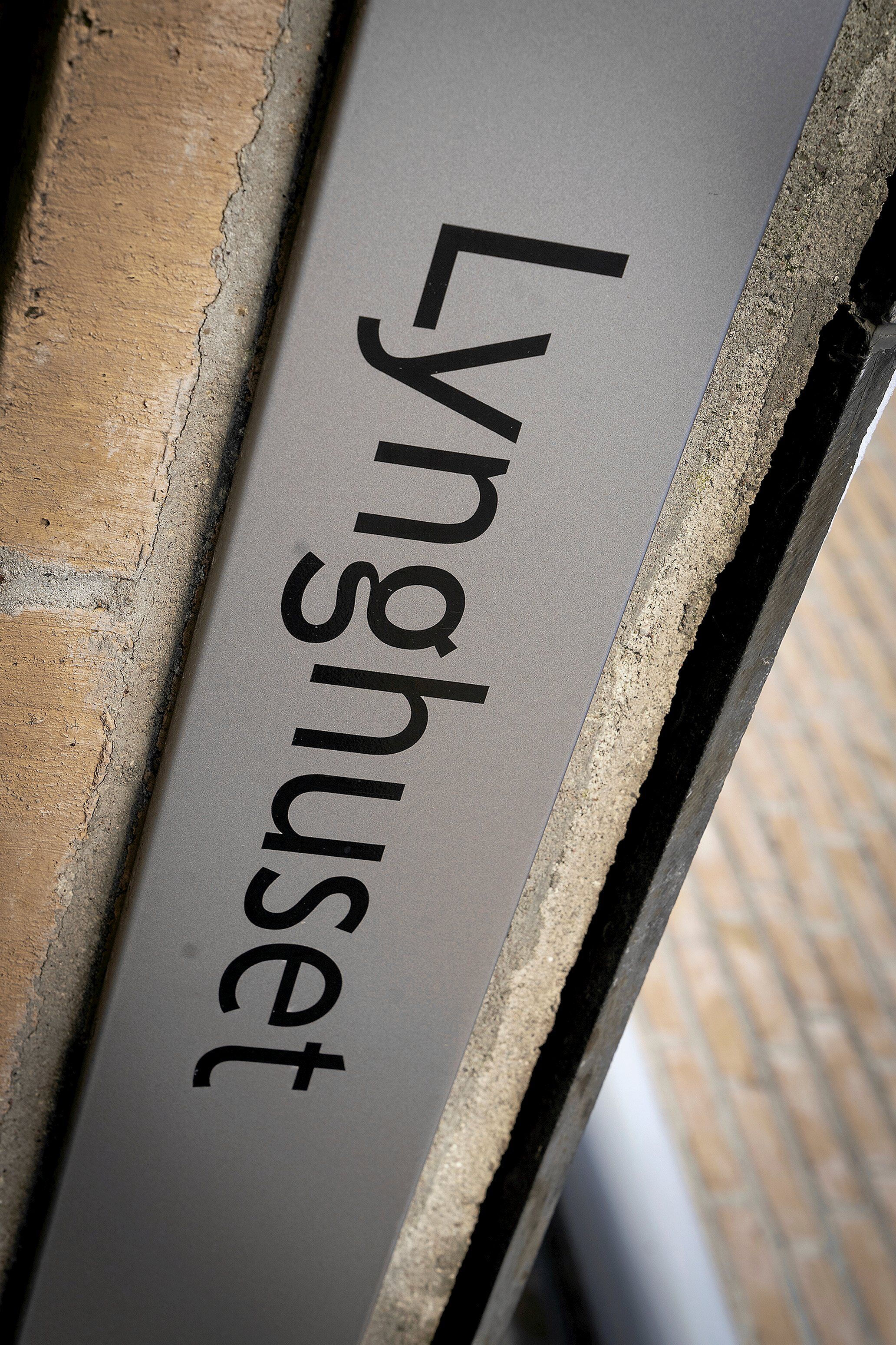 Sagen om det politianmeldte dødsfald på Lynghuset har taget endnu en dramatisk drejning.