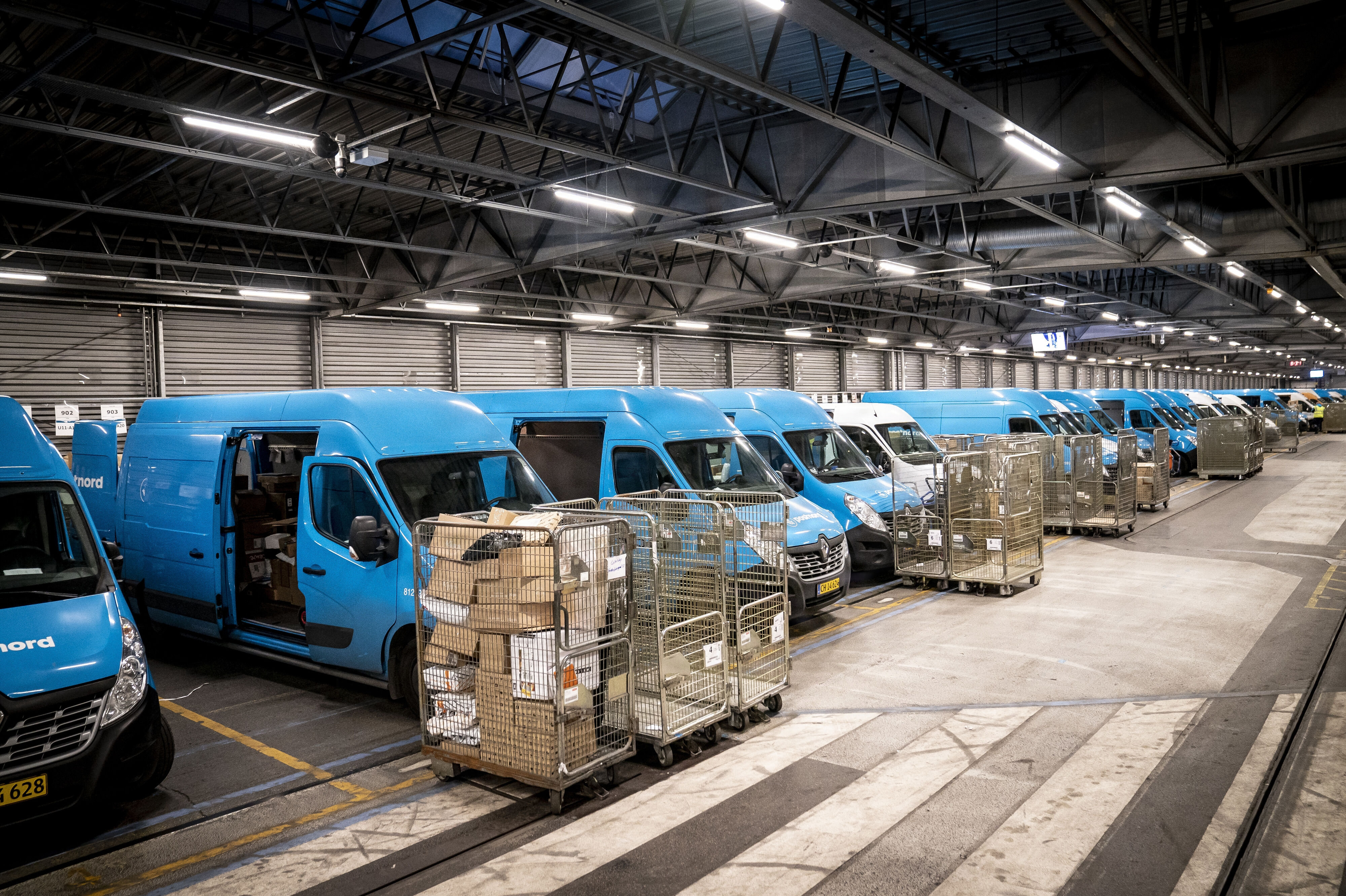PostNord stoppede med brevomdeling i Danmark ved starten af 2026. Nu har selskabet især fokus på pakker. (Arkivfoto).