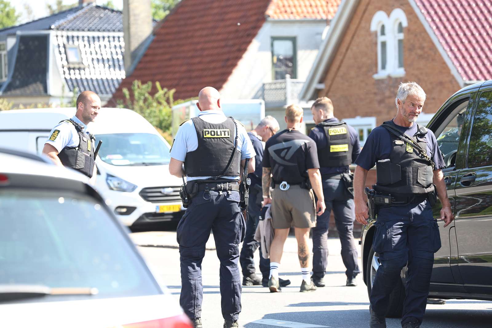 Politiet har affyret skud torsdag formiddag.