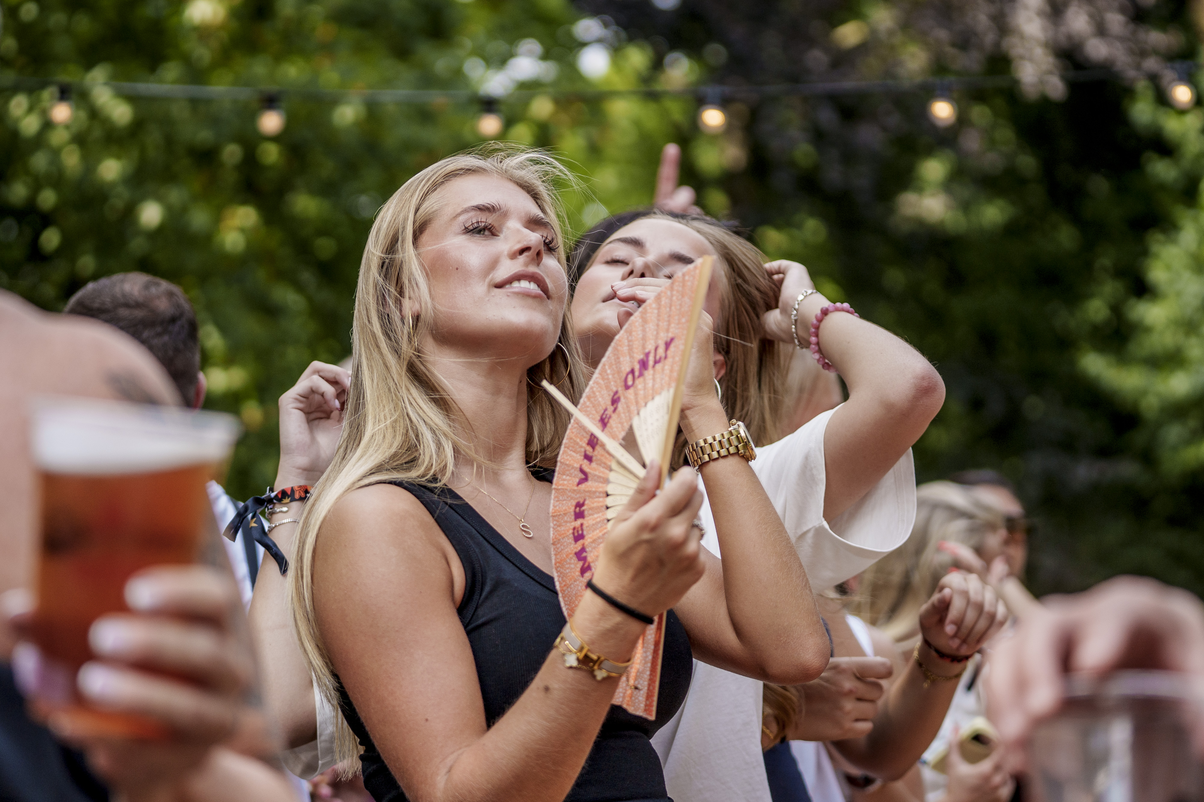 Varme, fest og musik fyldte trods alt mest på Ringsted Festivals første dag.