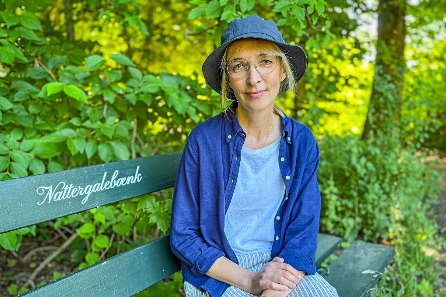 I Fuglereservatet på Rungstedlund er løse hunde blevet stort problem. Både for fuglelivet, men også i konfrontationen med hundeejerne, siger biolog og naturvejleder Anne-Mette Høeg Andersen fra Karen Blixen Museum.