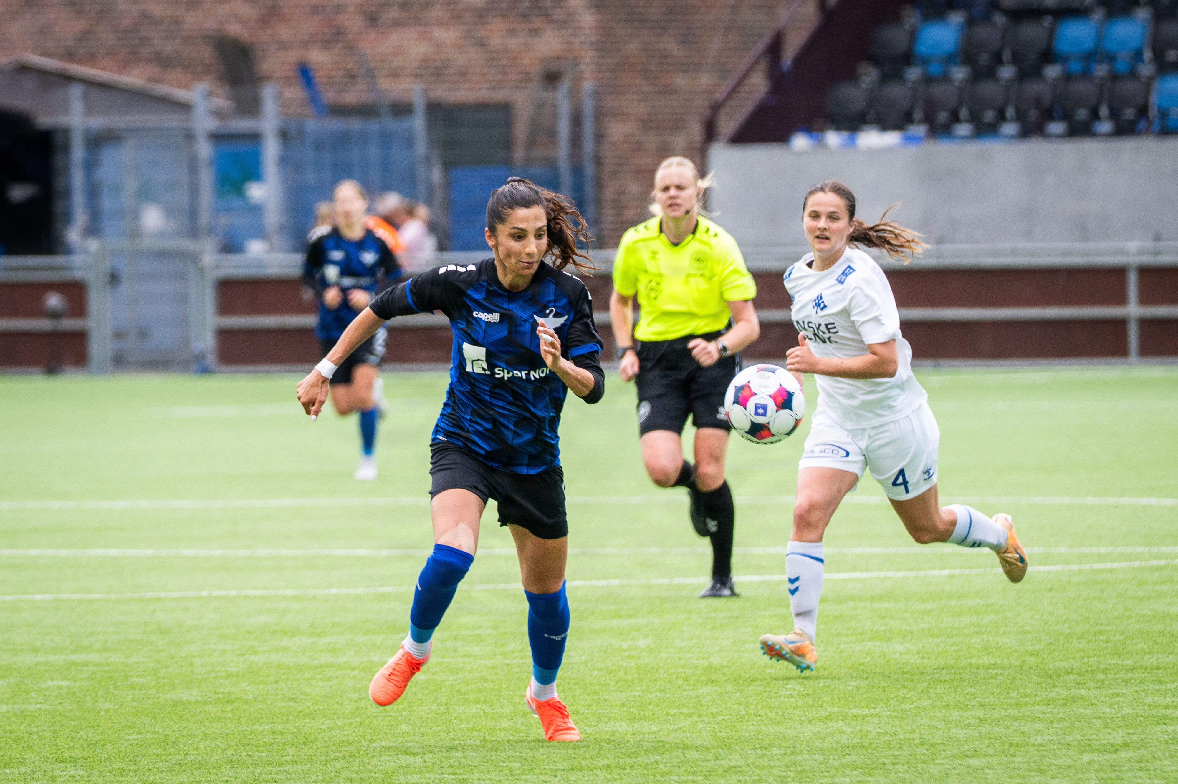 Nadia Nadim fortsætter i HB Køge. (Arkivfoto).