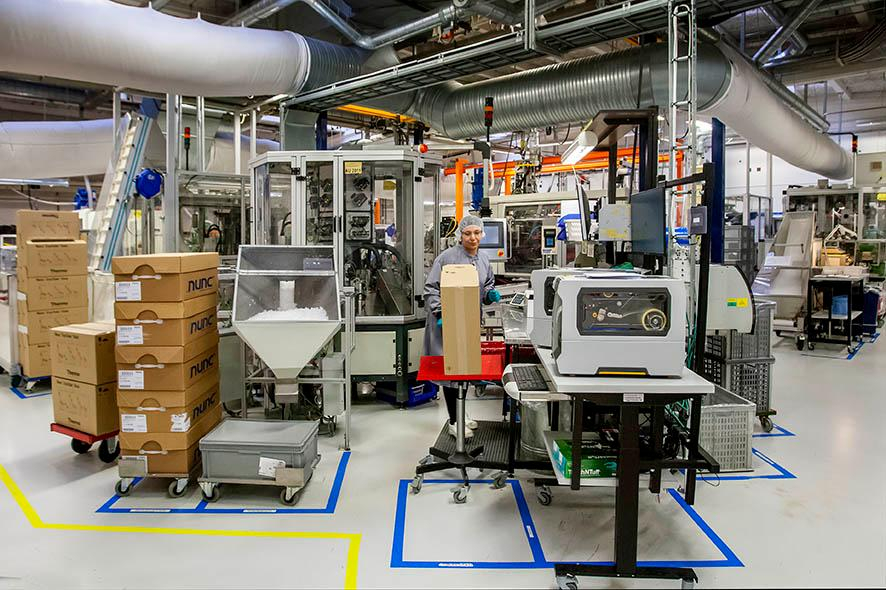 Nunc A/S, der fremstiller sterile plastprodukter, som bruges til diagnostik, medicinsk forskning og farmaceutisk produktion