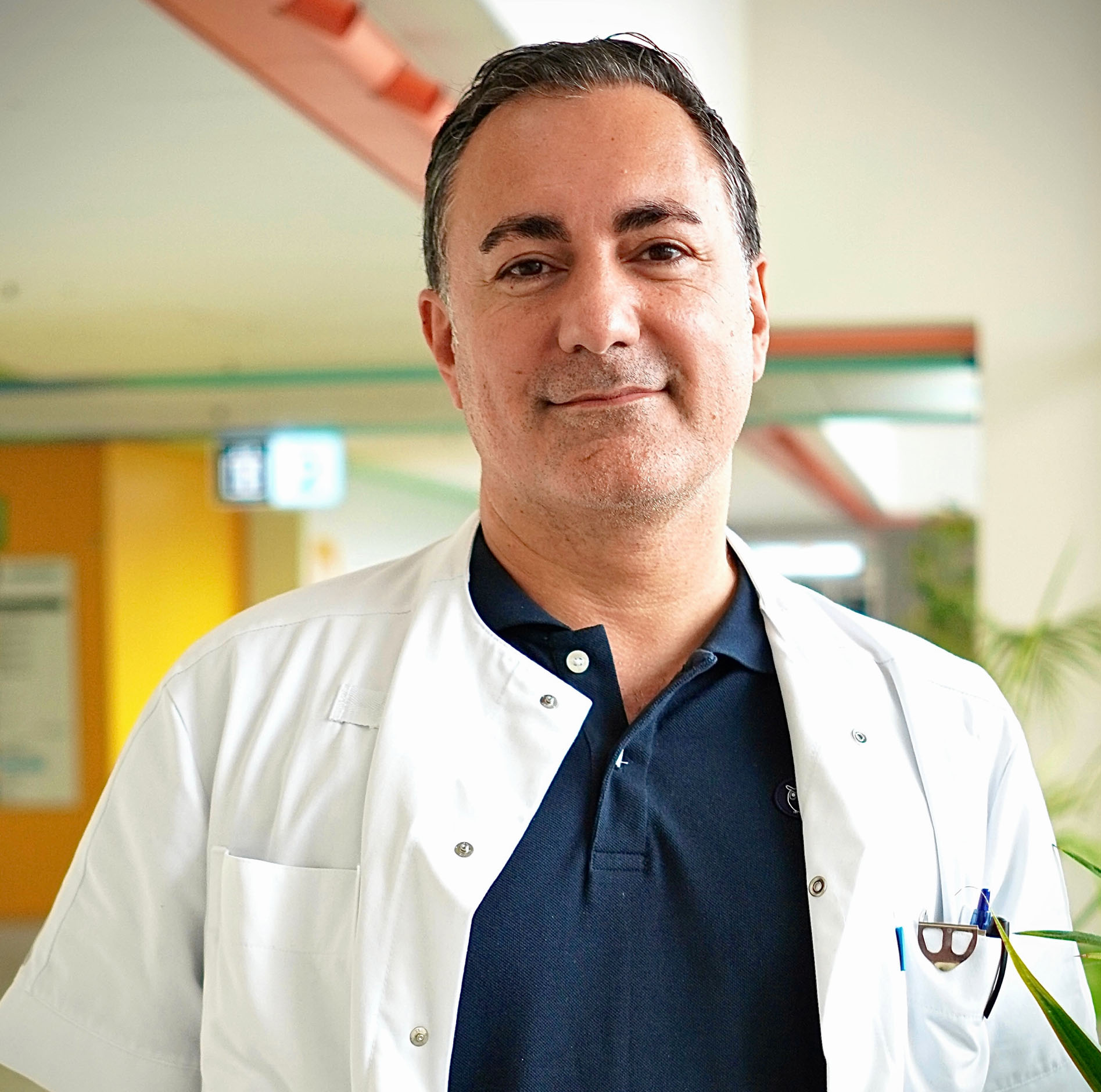 Seniorforsker Özcan Mettiltrådte tirsdag 1. juli Afdeling for Kræftbehandling på Herlev og Gentofte Hospital, som professor ved Danmarks Tekniske Universitet.