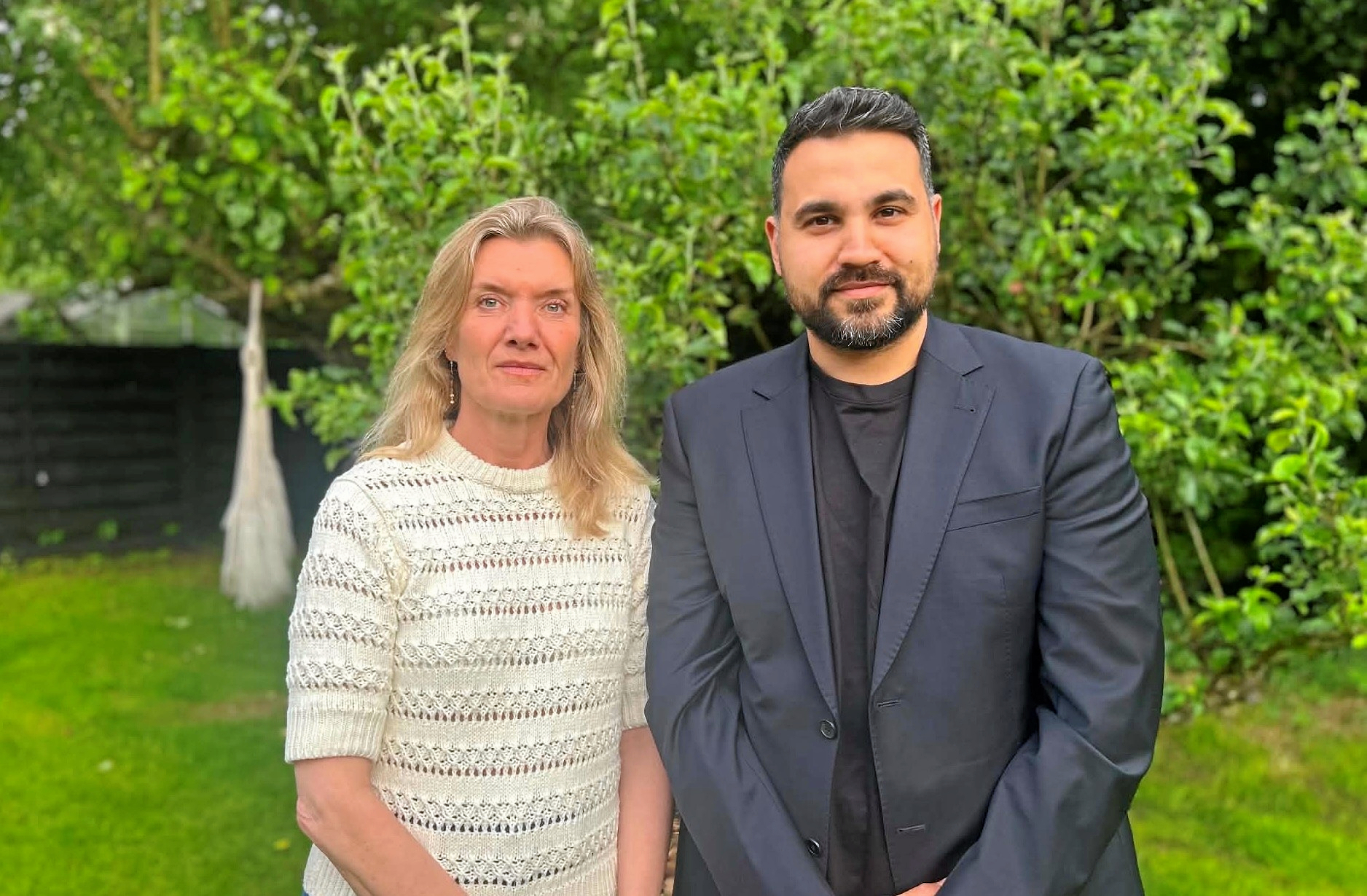 Det kræver mere at skabe det gode børneliv end dagtilbud og skole, mener Mehmet Anik (S) og Bettina Ugelvig (S.)