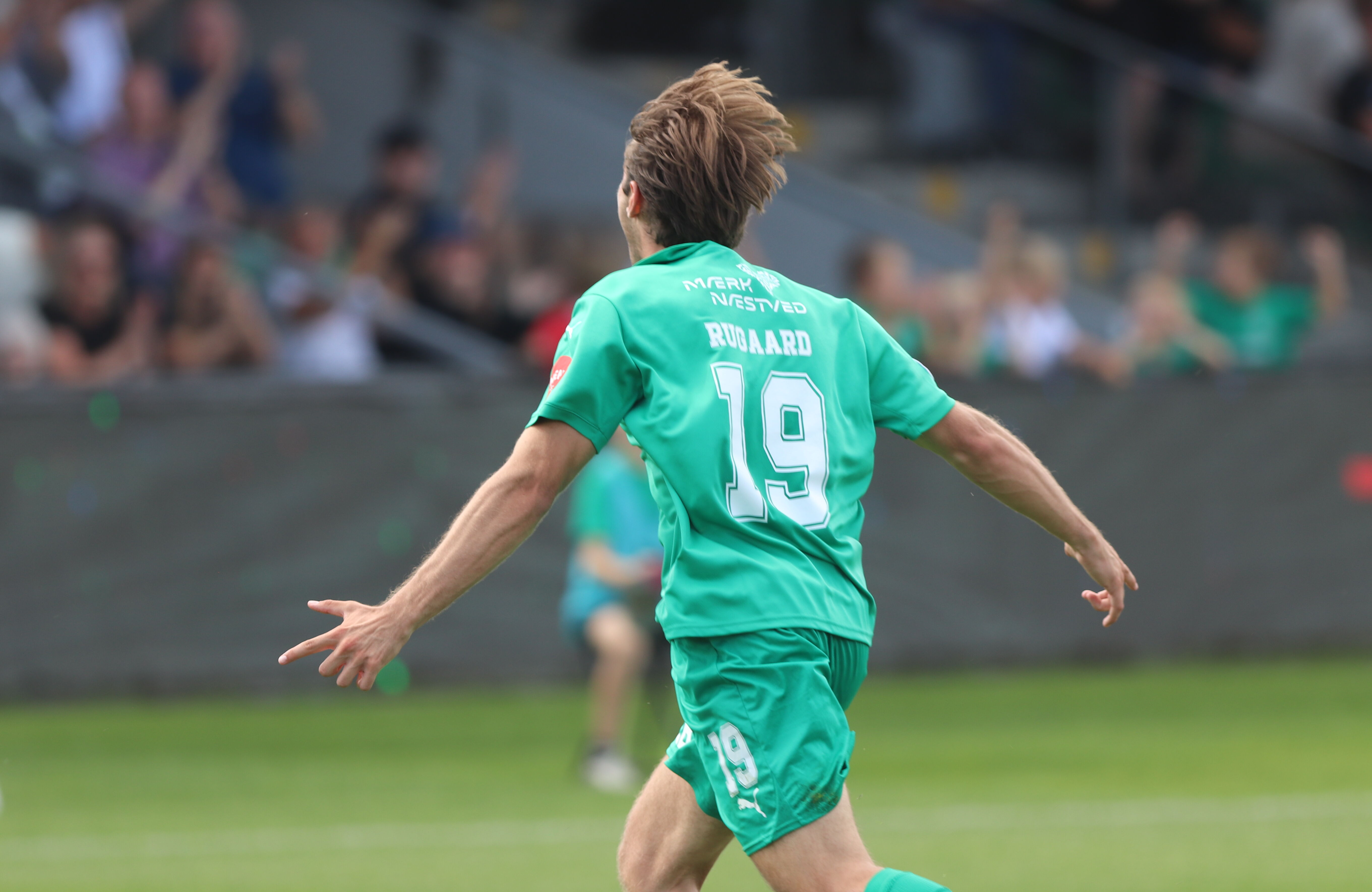 Malthe Rugaard med sin første scoring på Næstved Stadion.
