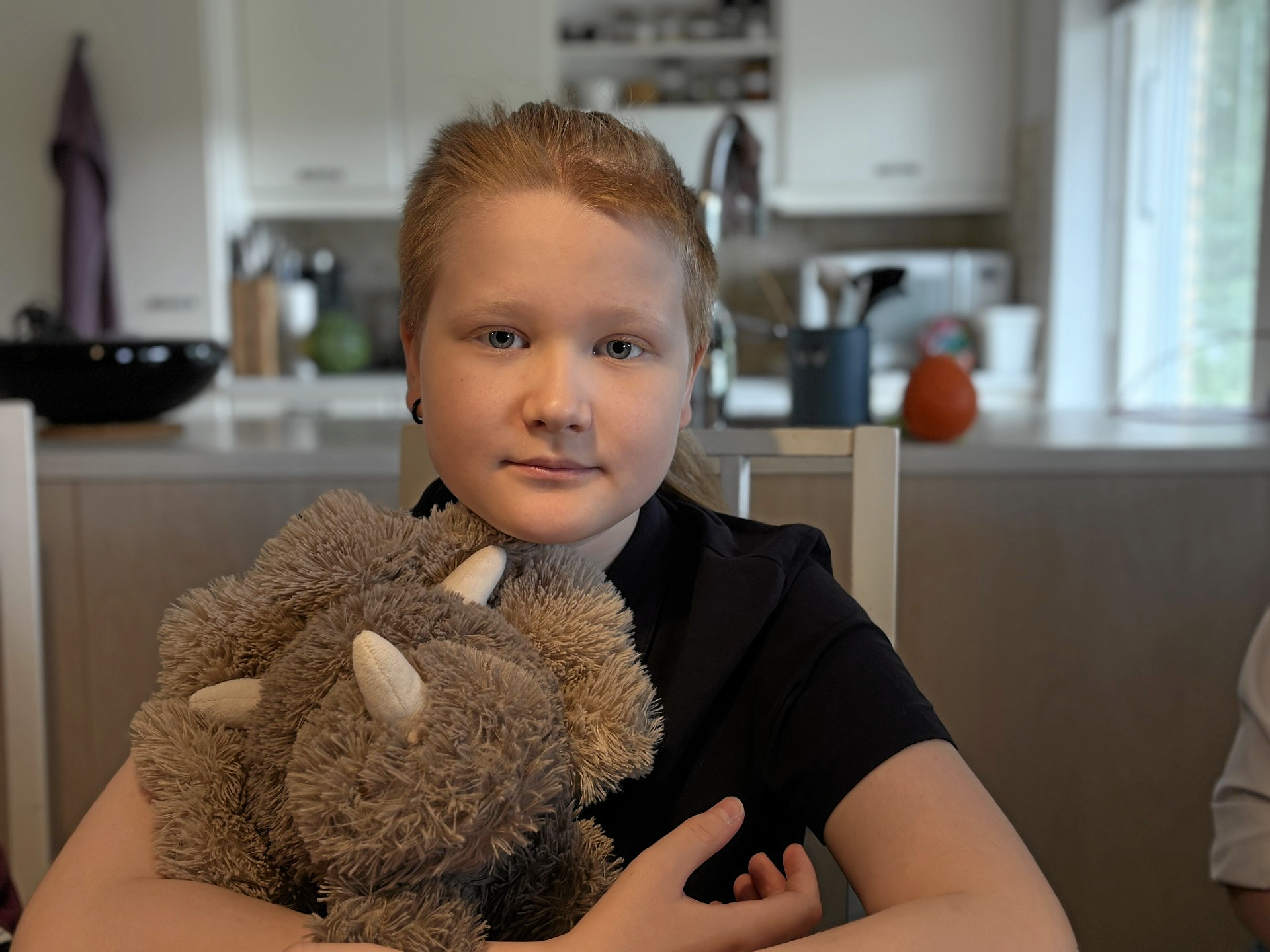 10-årige Hans har infantil autisme. Han har gået i tre år på Viby Skole, hvor han blev mobbet og ikke fik den nødvendige støtte. Det har kommunen nu erkendt.