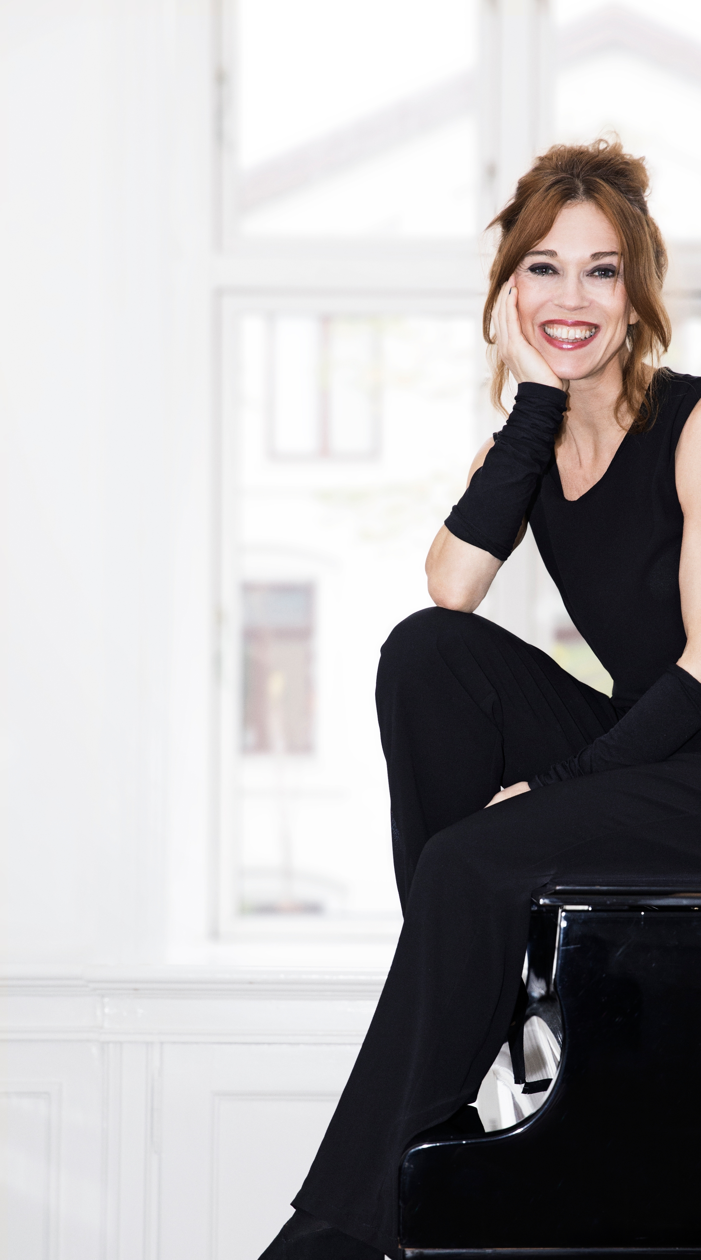 Man kan blandt andre opleve pianisten Katrine Gislinge. - Presse Man kan blandt andre opleve pianisten Katrine Gislinge.