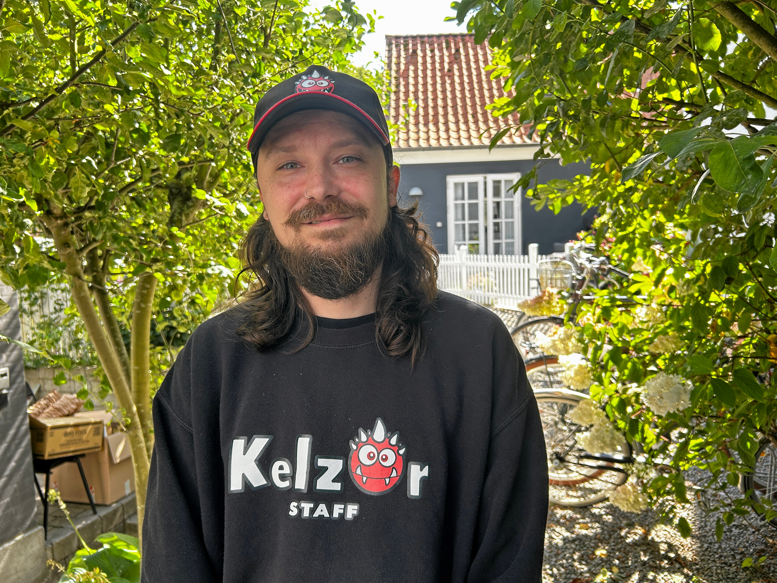 Kris Christensen oplever, at interessen for Pokémon-kort og andre samlerkort aldrig har været større.