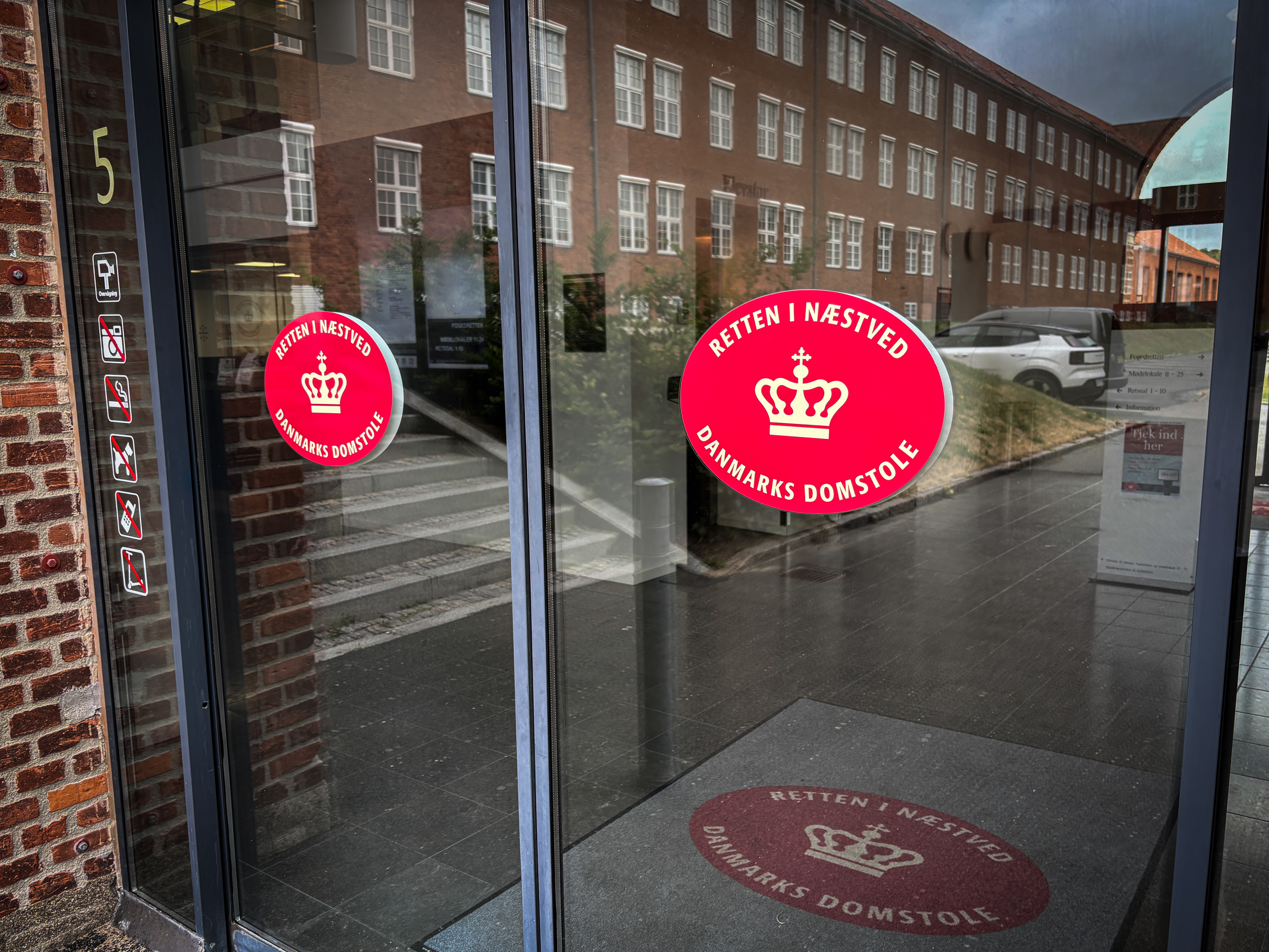 Når den aktuelle sag på et endnu ukendt tidspunkt skal for retten, vil den blive behandlet ved Retten i Næstved.