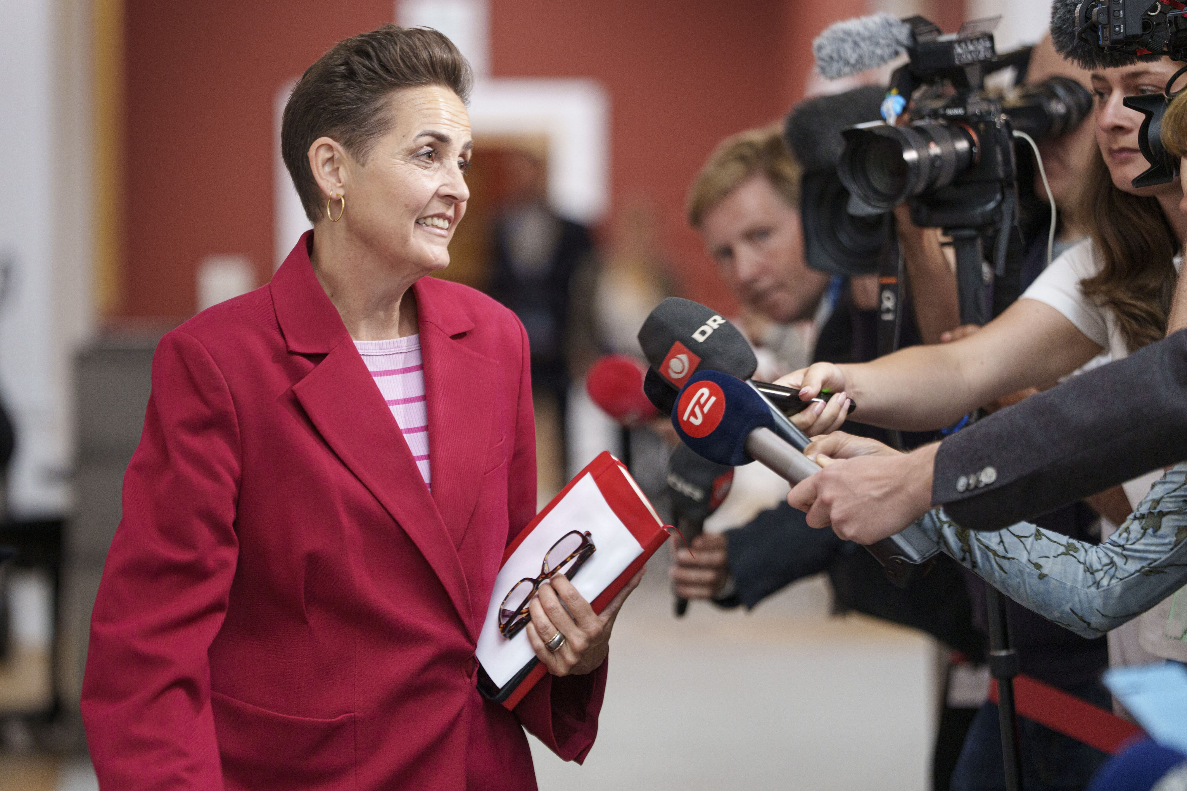 SF-formand Pia Olsen Dyhr har ikke haft meget lyst til at tale om sin ansættelse af Thomas Nystrøm som særlig rådgiver. (Arkivfoto).