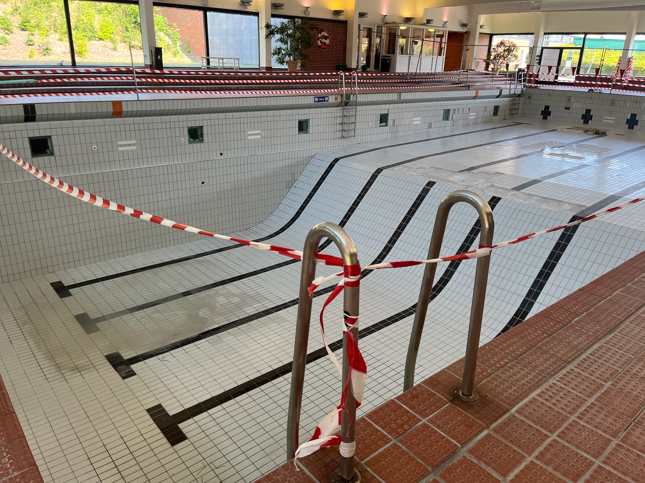 Det gamle bassin i Birkerød Svømmehal er i øjeblikket lukket for offentligheden.