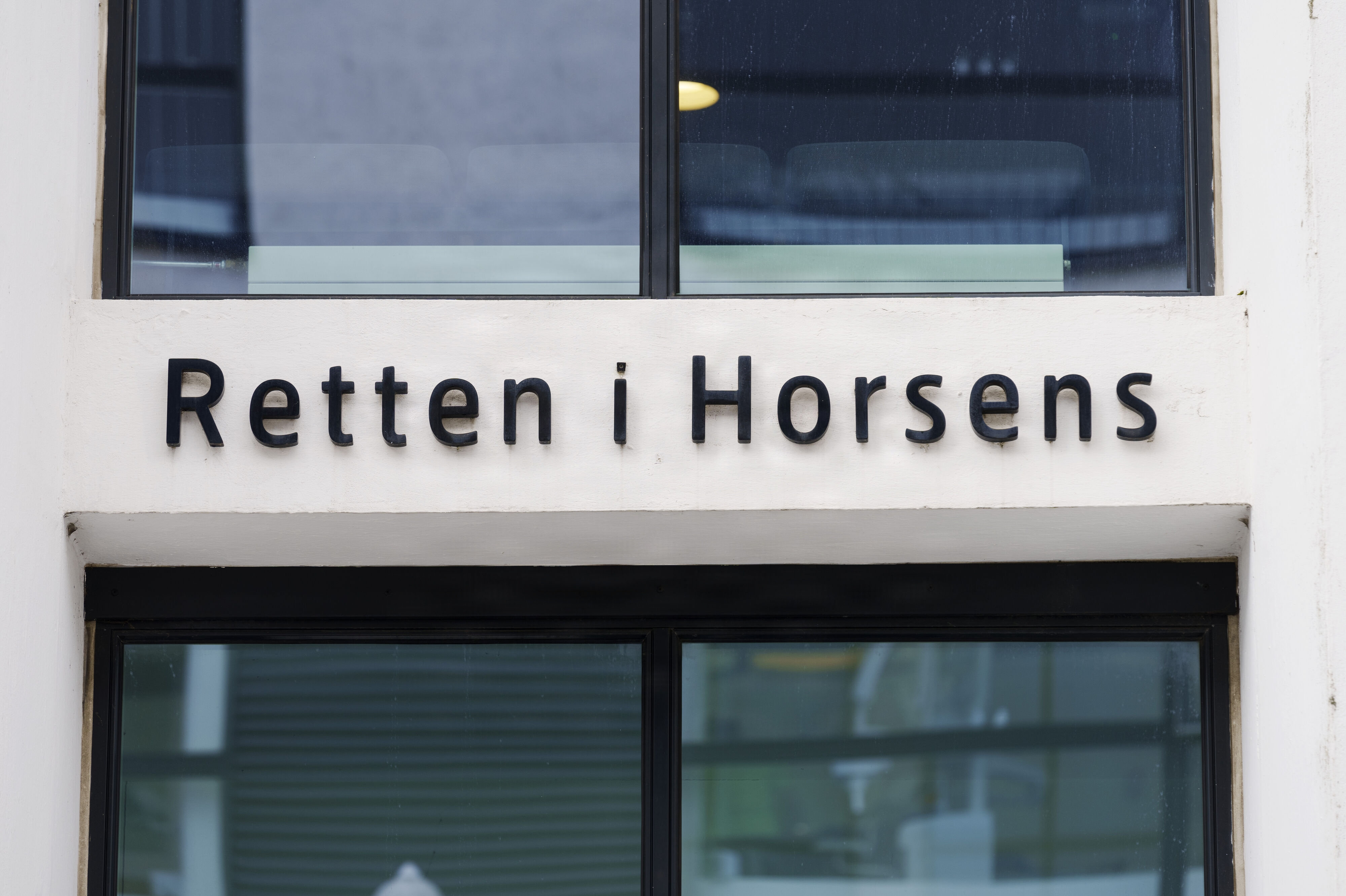 En 22-årig mand er blevet udleveret fra Ungarn til Danmark i en sag om frihedsberøvelse af en 15-årig dansk pige. Der er grundlovsforhør i sagen torsdag. (Arkivfoto).