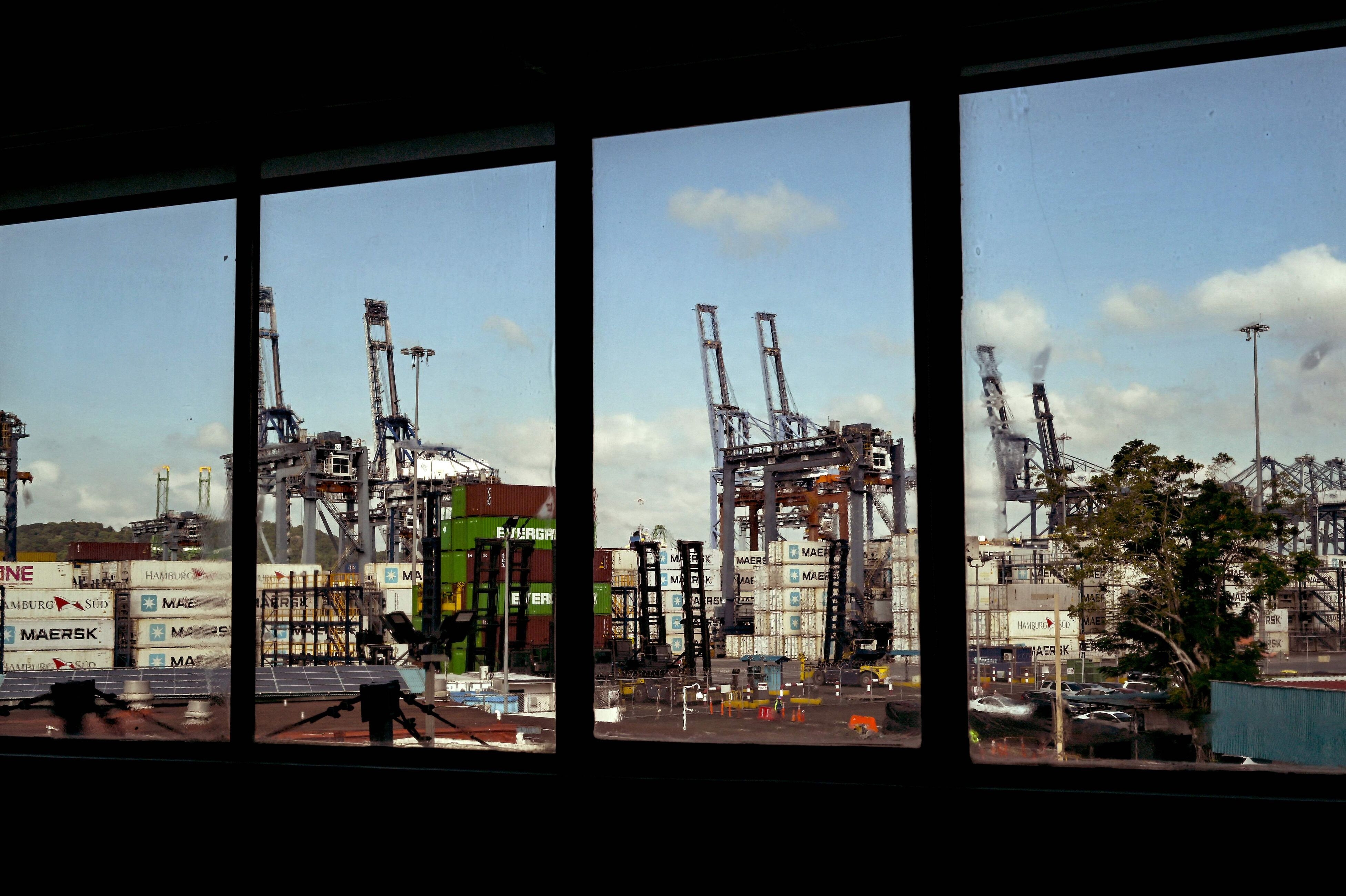 Panama Ports Company (PCC) har fået annulleret sin havnekontrakt med Balboa-havnen, der ligger i Panamakanalen. PCC's moderselskab, CK Hutchison, der har base i Hongkong, har sagsøgt Panama på grund af striden. (Arkivfoto).