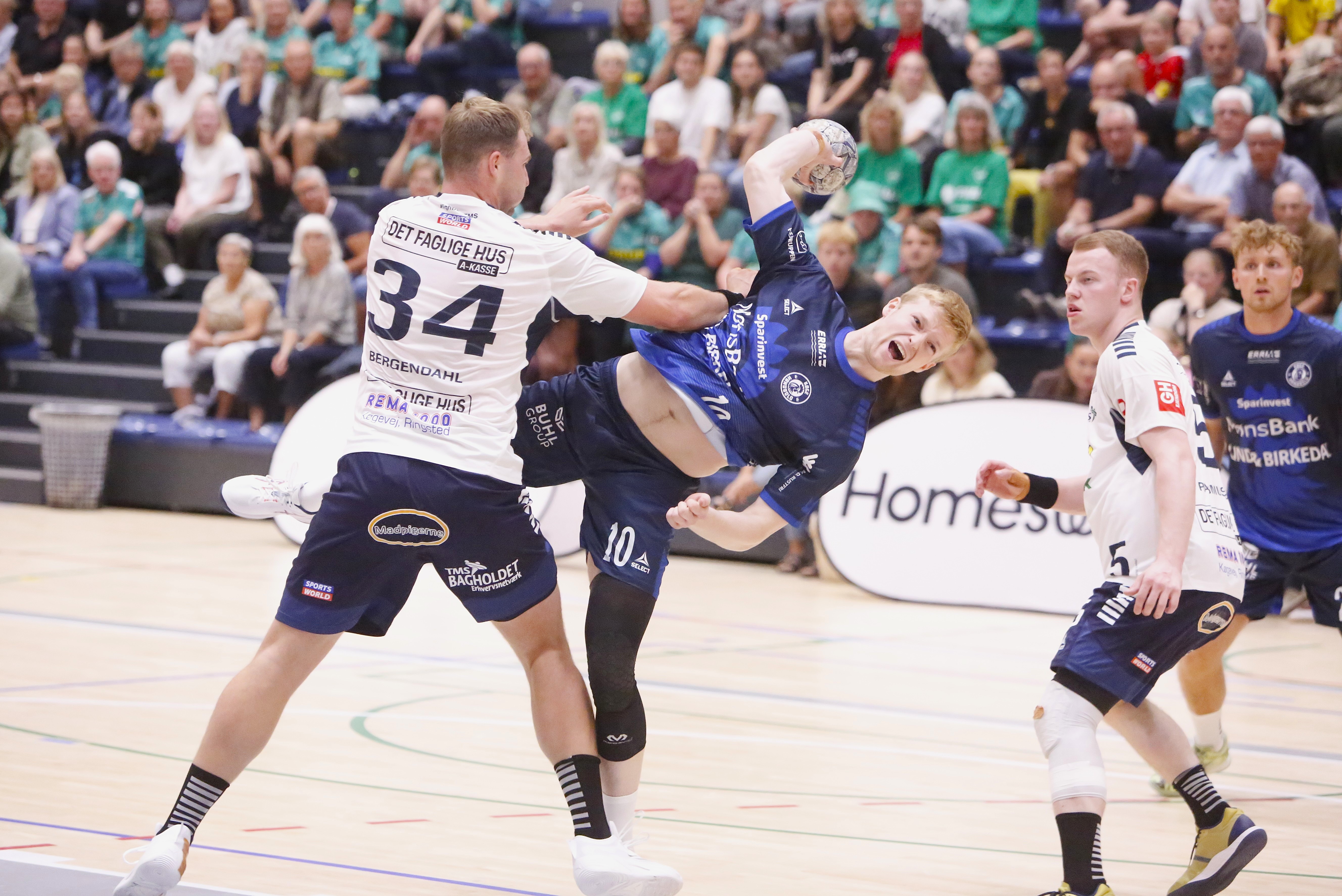 Køge Håndbold tabte til TMS i pokalturneringen, men vandt over Stoholm i 1. division.